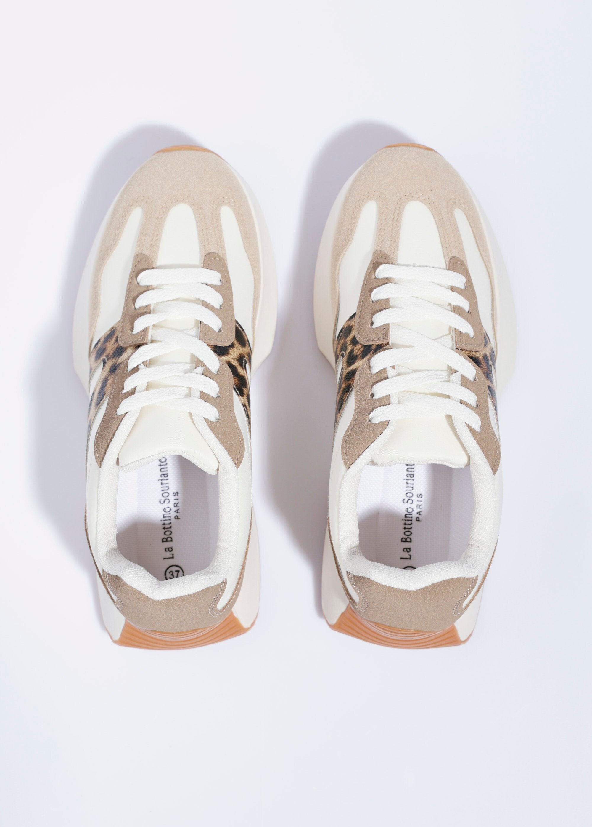 Zapatillas_deportivas_con_cuña_para_correr_Leopardo_OV1_slim