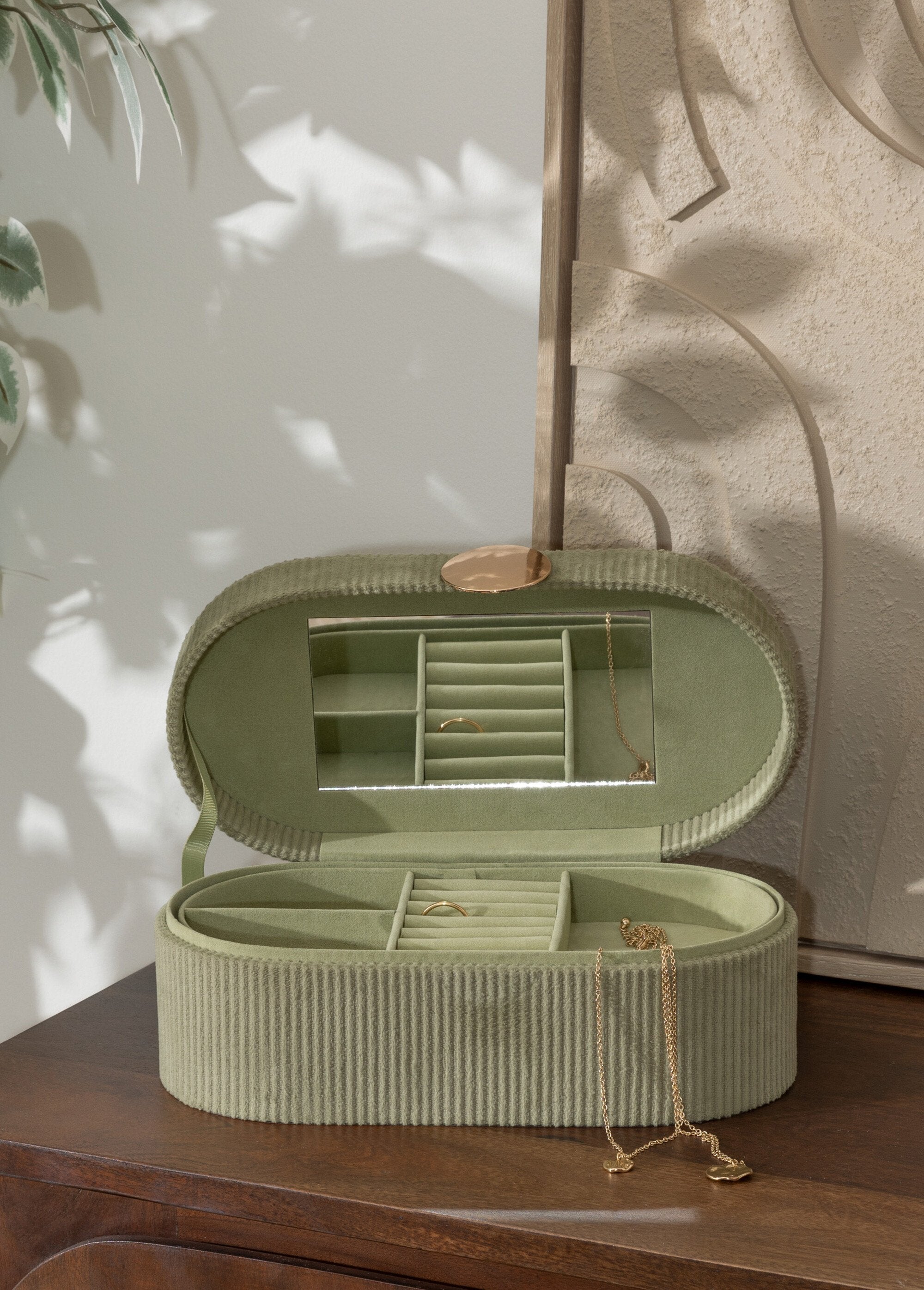 Joyero_ovalado_de_terciopelo_Verde_SF1_slim