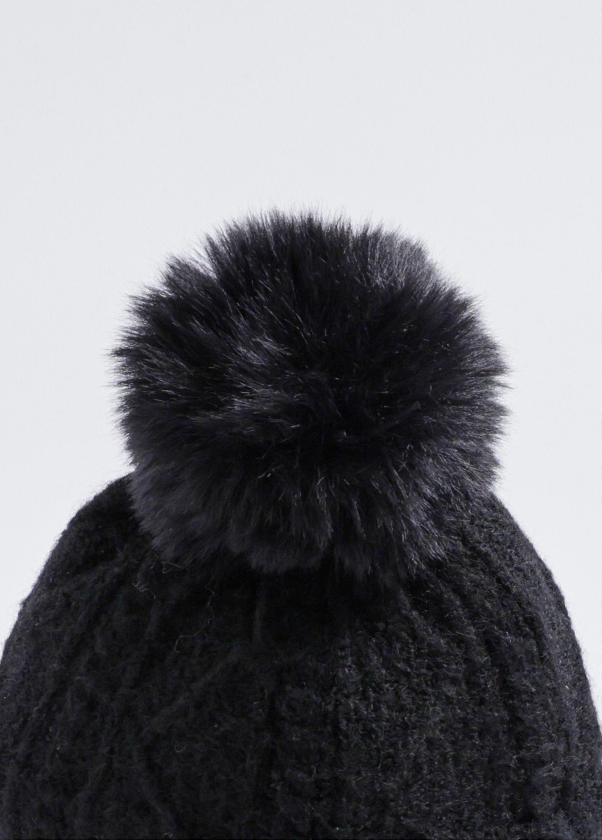 Gorro_de_canalé_con_pompón,_elaborado_con_lana_Negro_DE2_slim