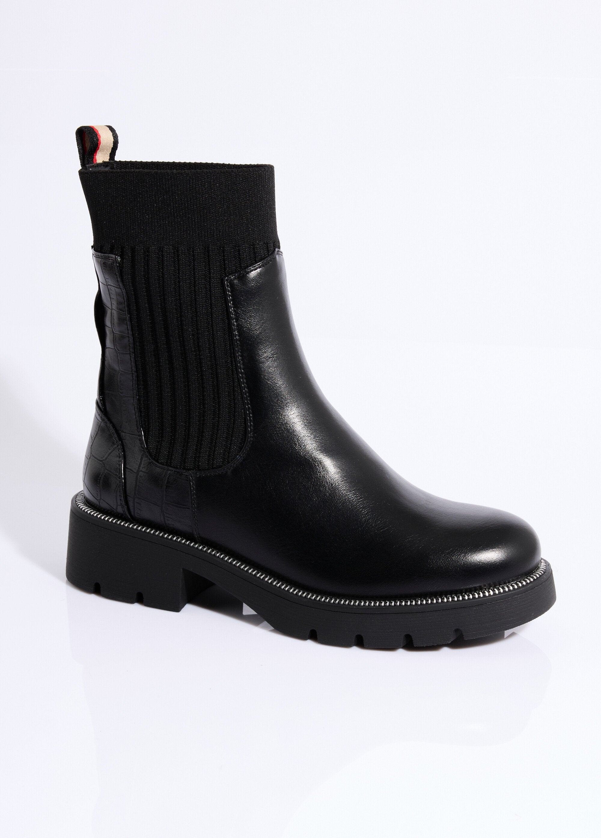 Botas_altas_tipo_calcetín_con_muescas_Negro_FA1_slim