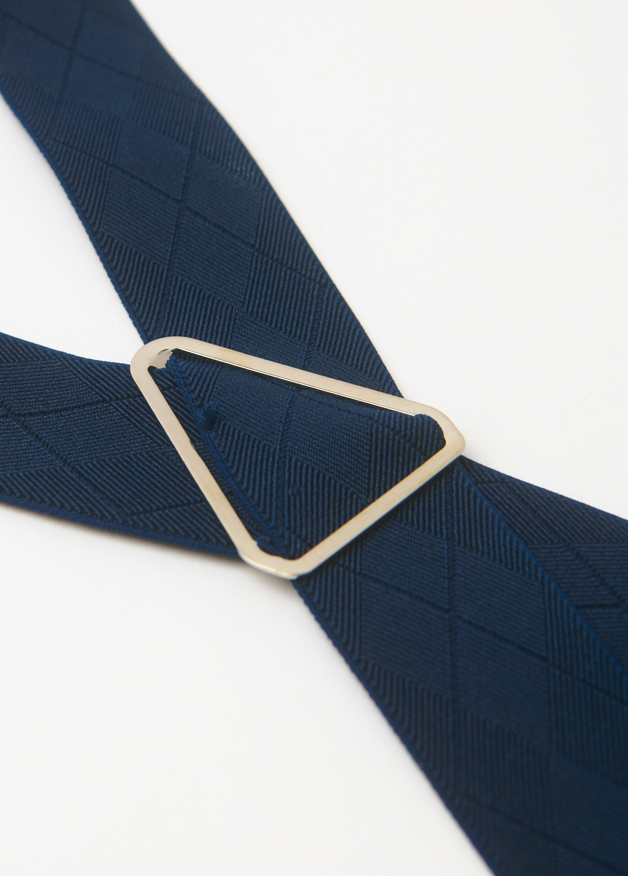 Tirantes_elásticos_ajustables_con_clips._Marina_DE3_slim