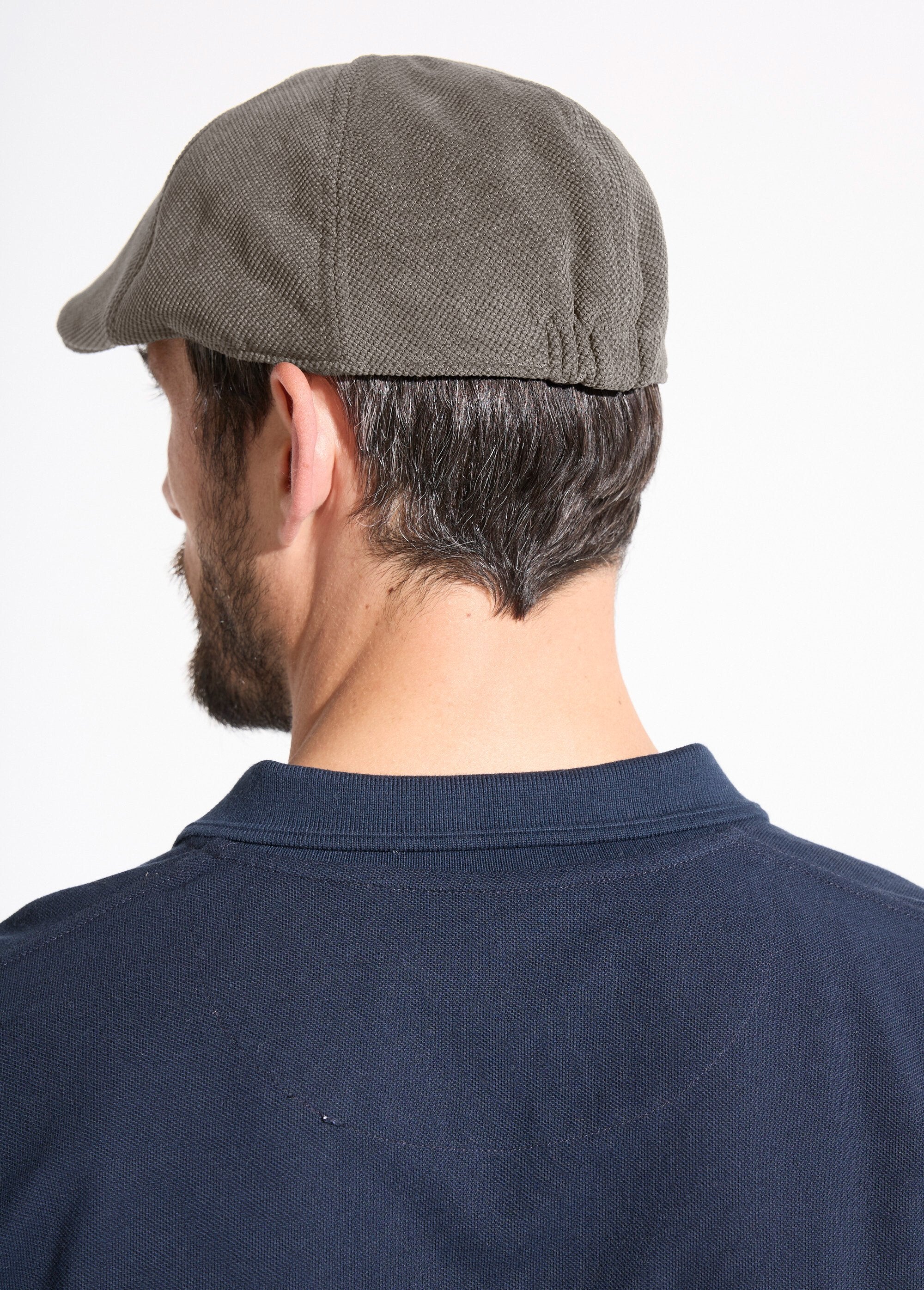Gorra_plana_en_tejido_efecto_lana_Gris_DO1_slim