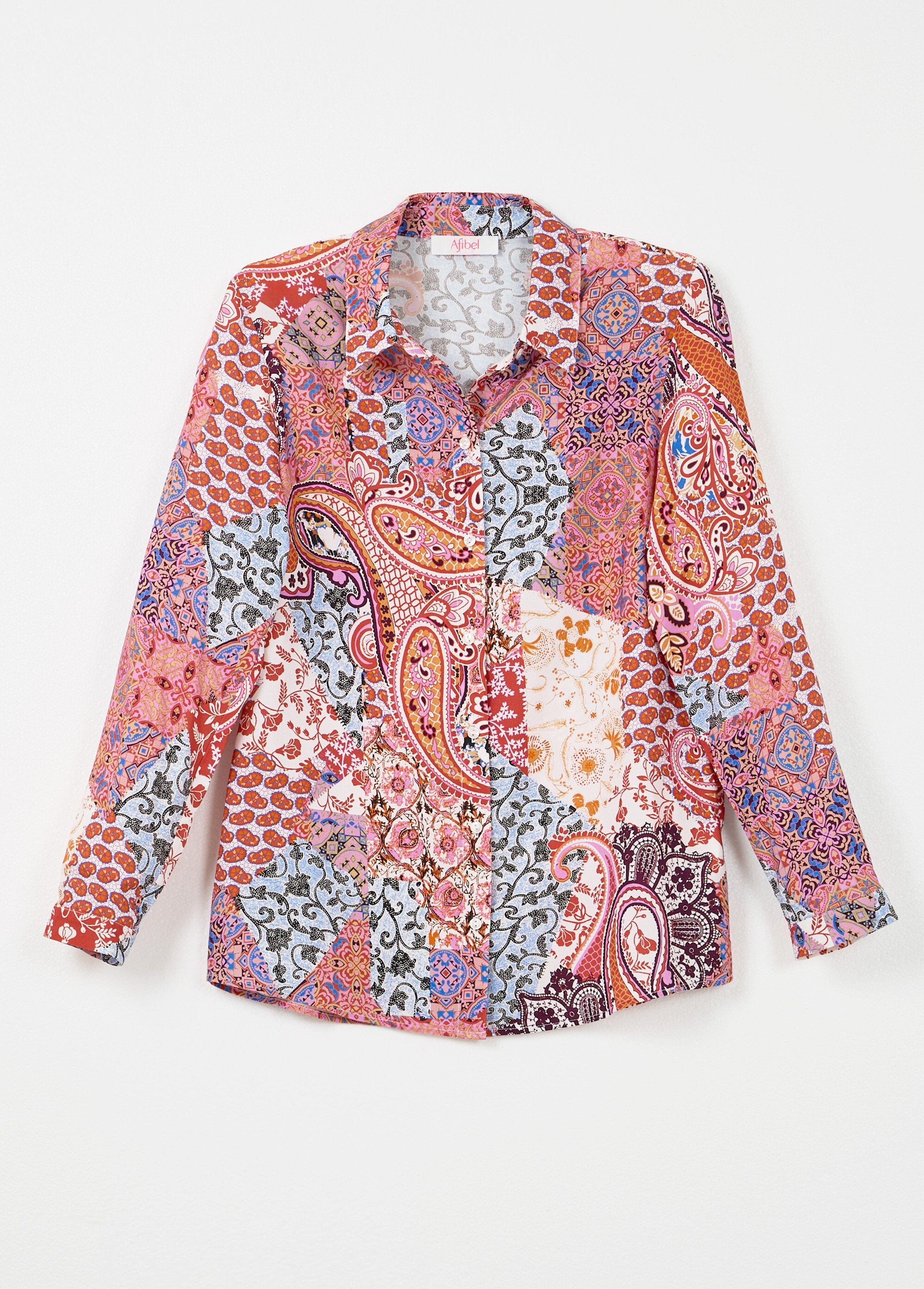 Blusa_larga_y_fluida_con_botones_y_estampado_paisley_Estampado_rosa_AP1_slim