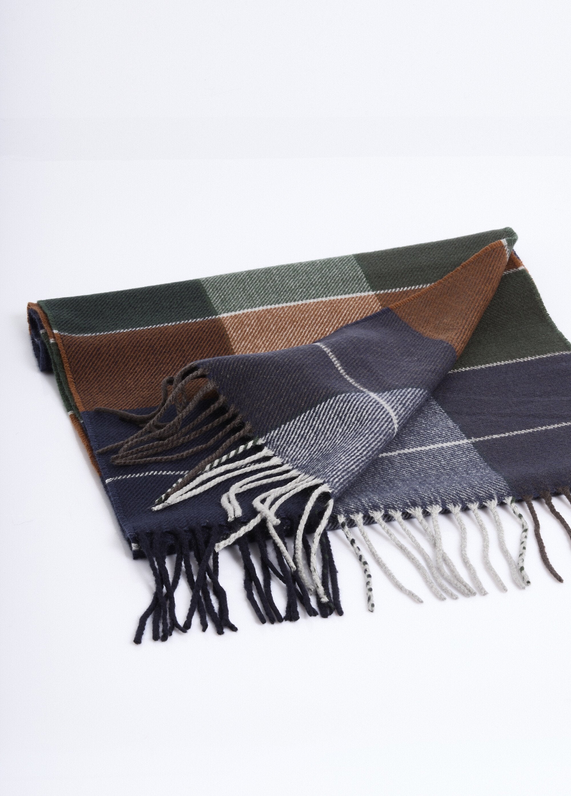 Bufanda_de_cuadros_multicolor_Azulejos_azules_DE1_slim