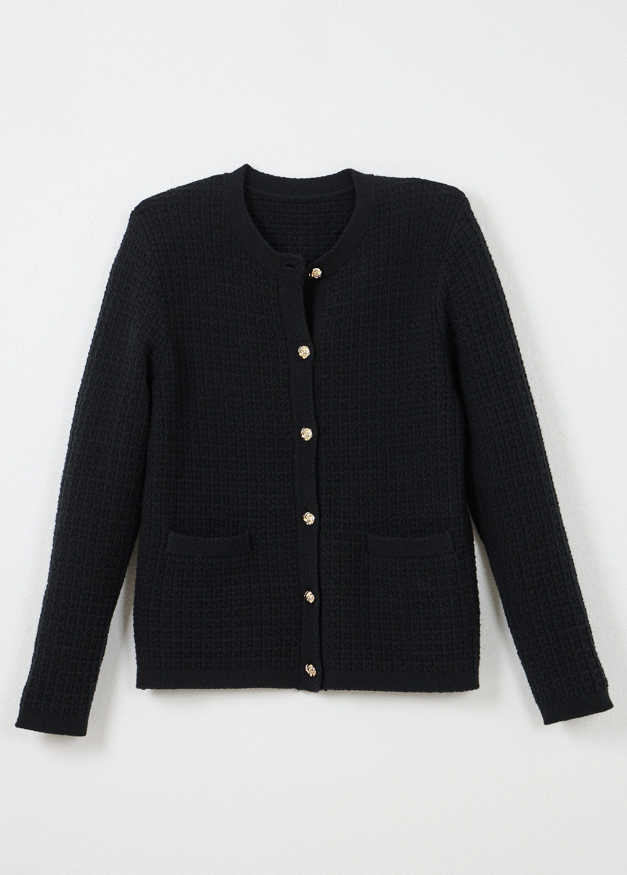 Chaqueta_chaleco_corta_abotonada_en_punto_efecto_tweed_Negro_AP1_slim