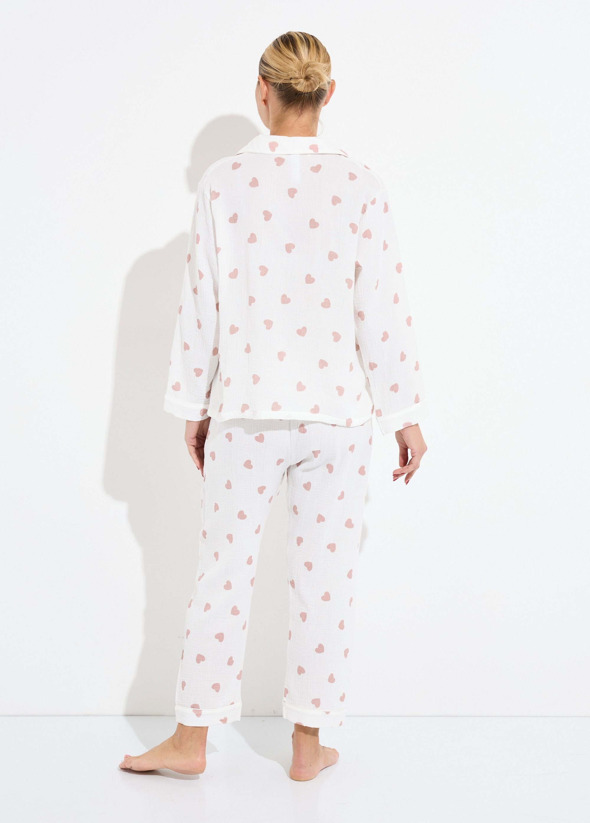Pijama_largo_de_gasa_de_algodón_con_estampado_de_corazones_Blanco,_Blanca_DO1_slim
