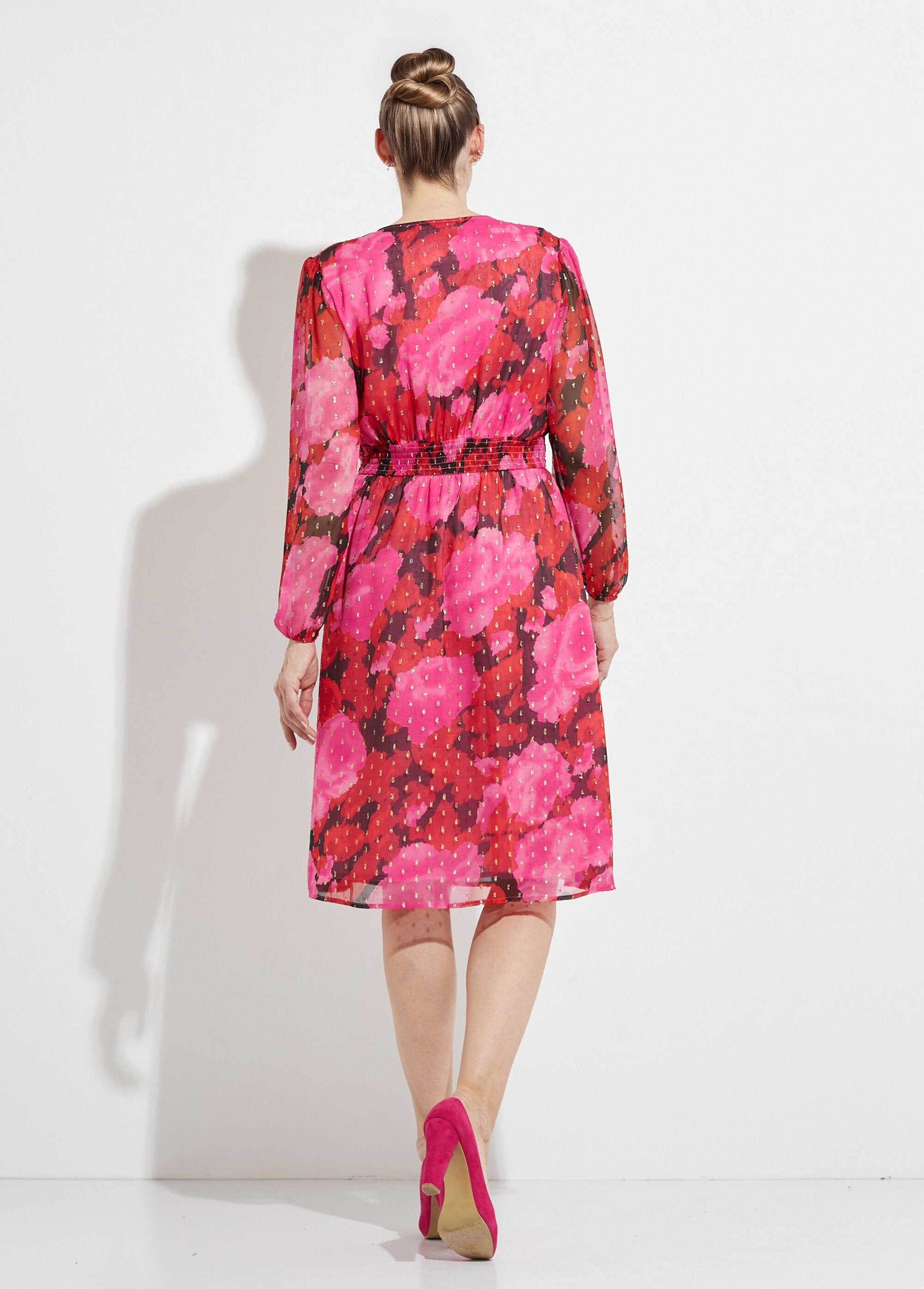 Vestido_corto_cruzado_con_voile_estampado_dorado_rojo_y_negro_DO1_slim