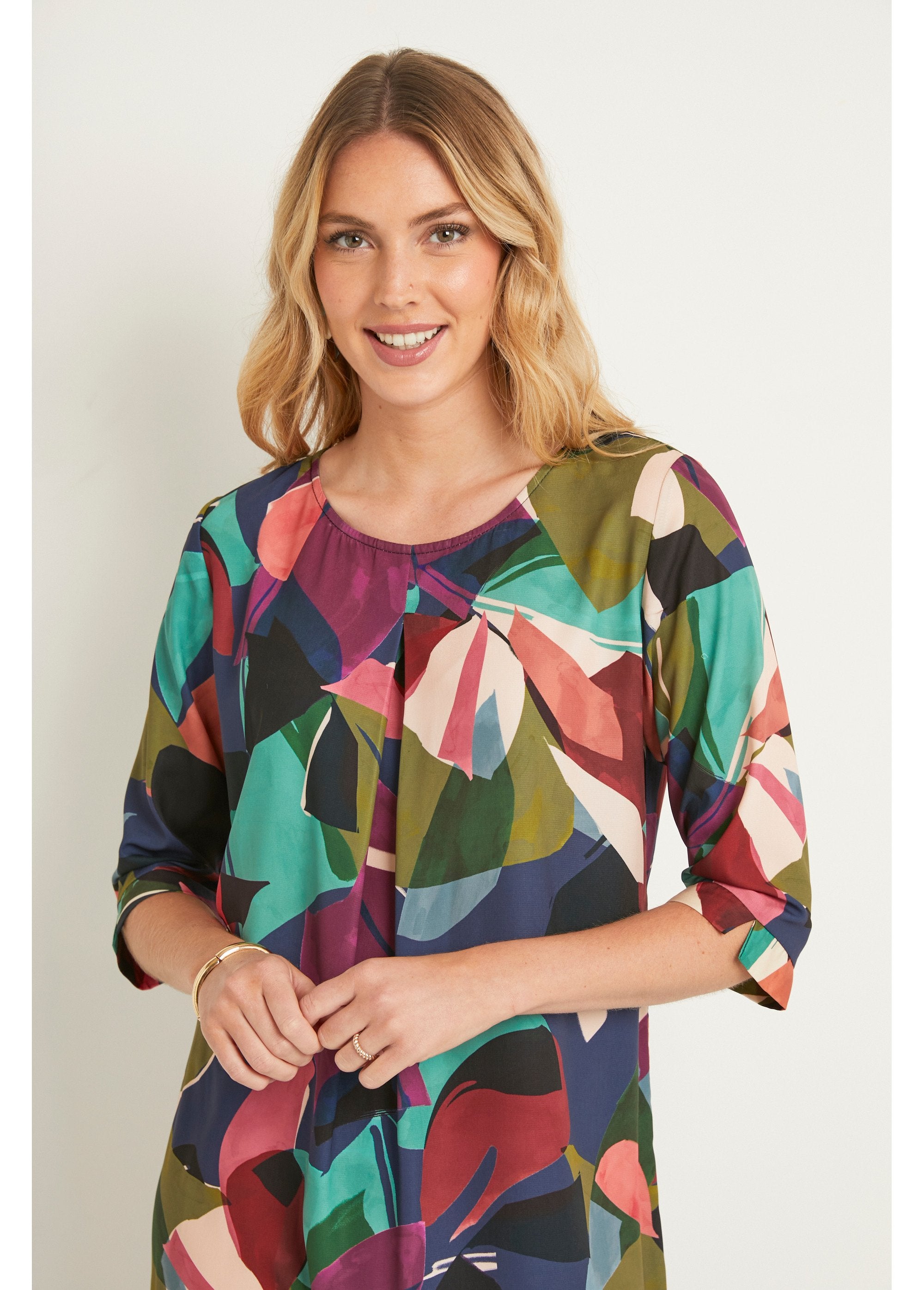 Vestido_gráfico_corto_y_vaporoso_Multicolor_DE1_slim