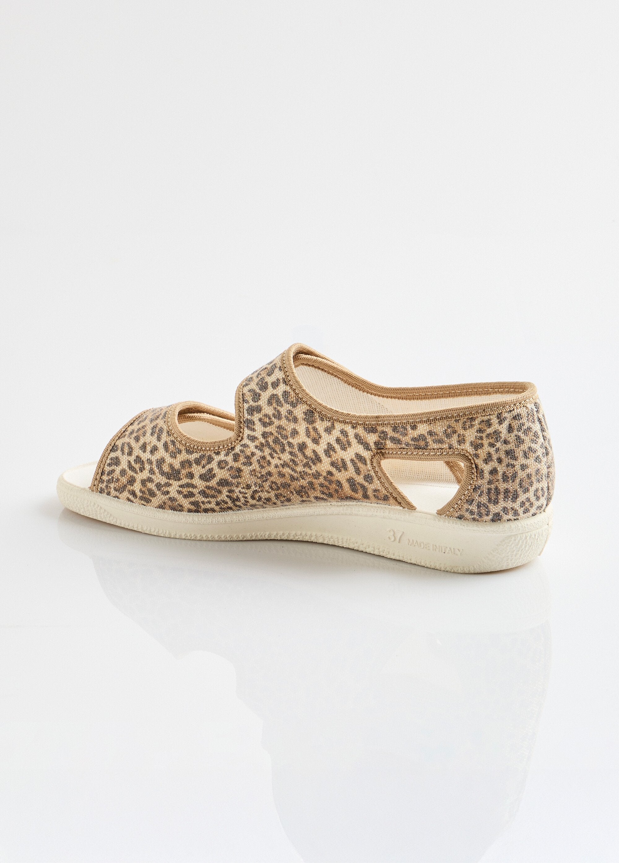 Sandalias_veganas_ancho_confort_Beige_DO1_slim