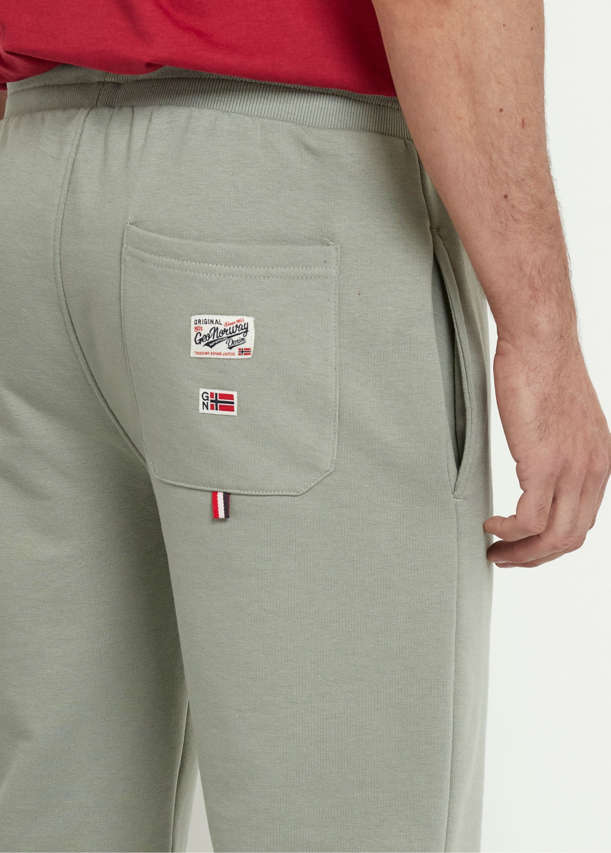 Pantalones_cortos_largos_de_polar_con_cinturilla_elástica_Aceituna_DE2_slim