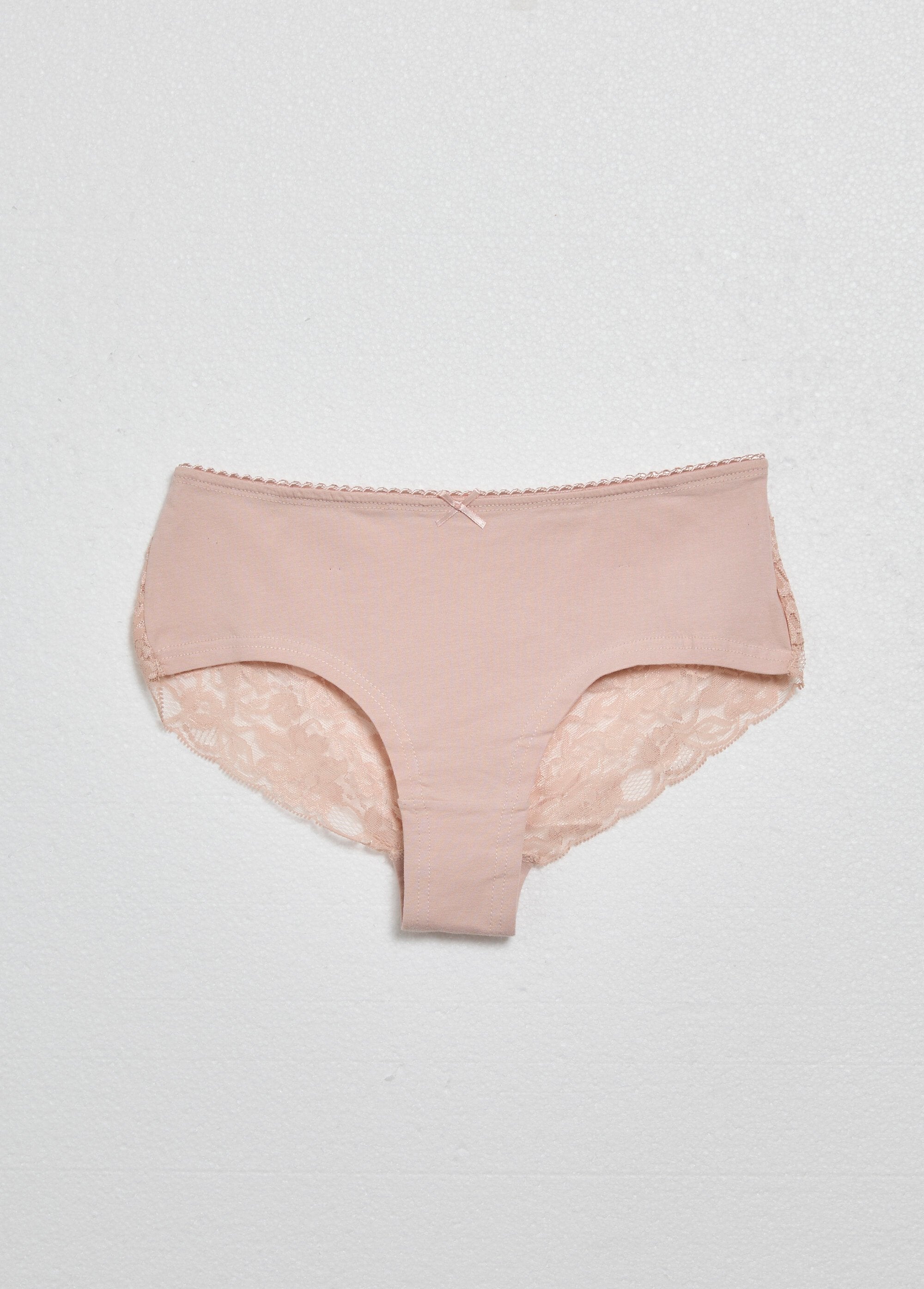 Pantalones_cortos_con_detalle_de_encaje_en_la_espalda_gris_y_rosa_DE1_slim