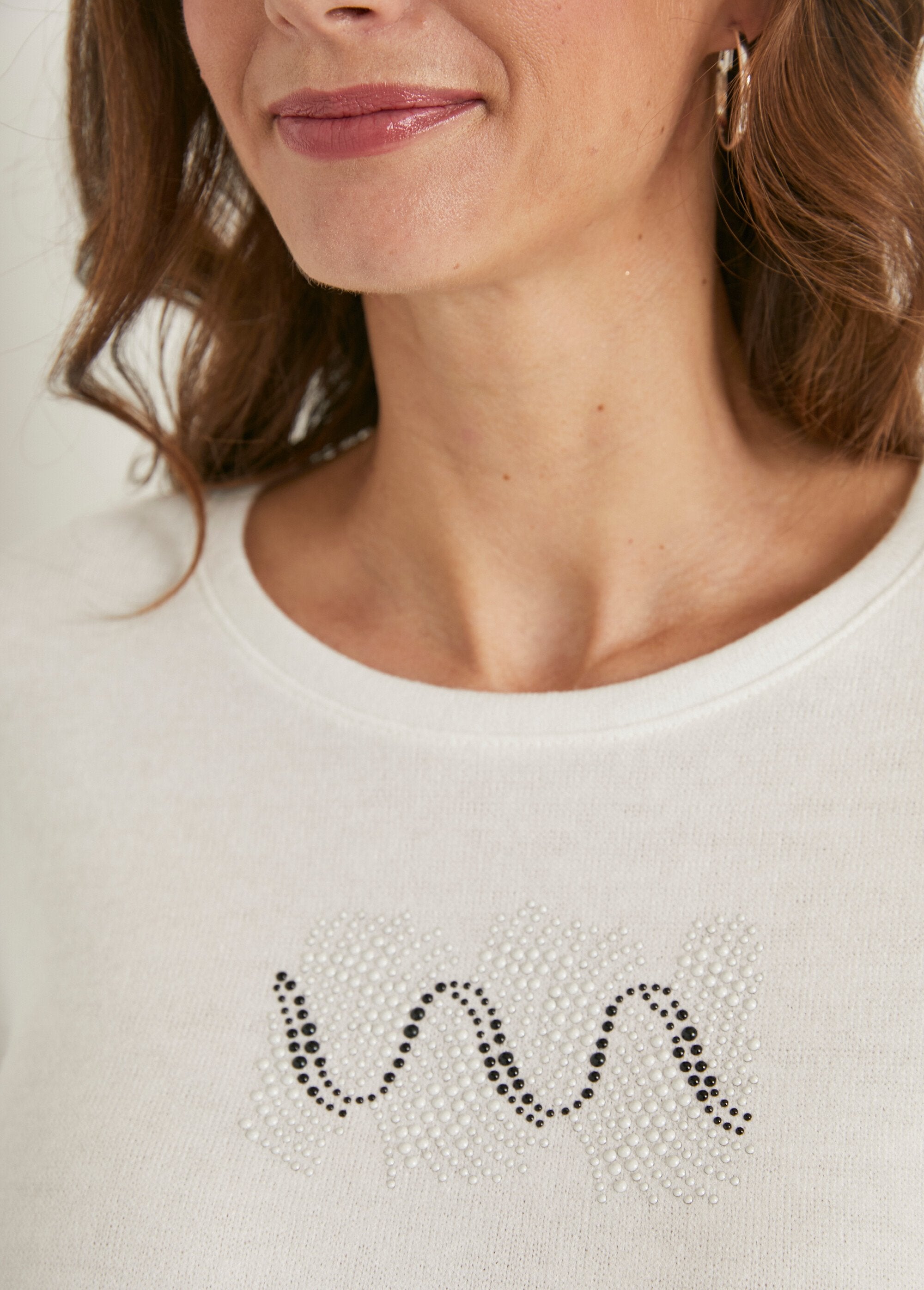 Camiseta_lisa_cálida,_manga_larga,_tachuelas_y_remaches_Crudo_DE2_slim