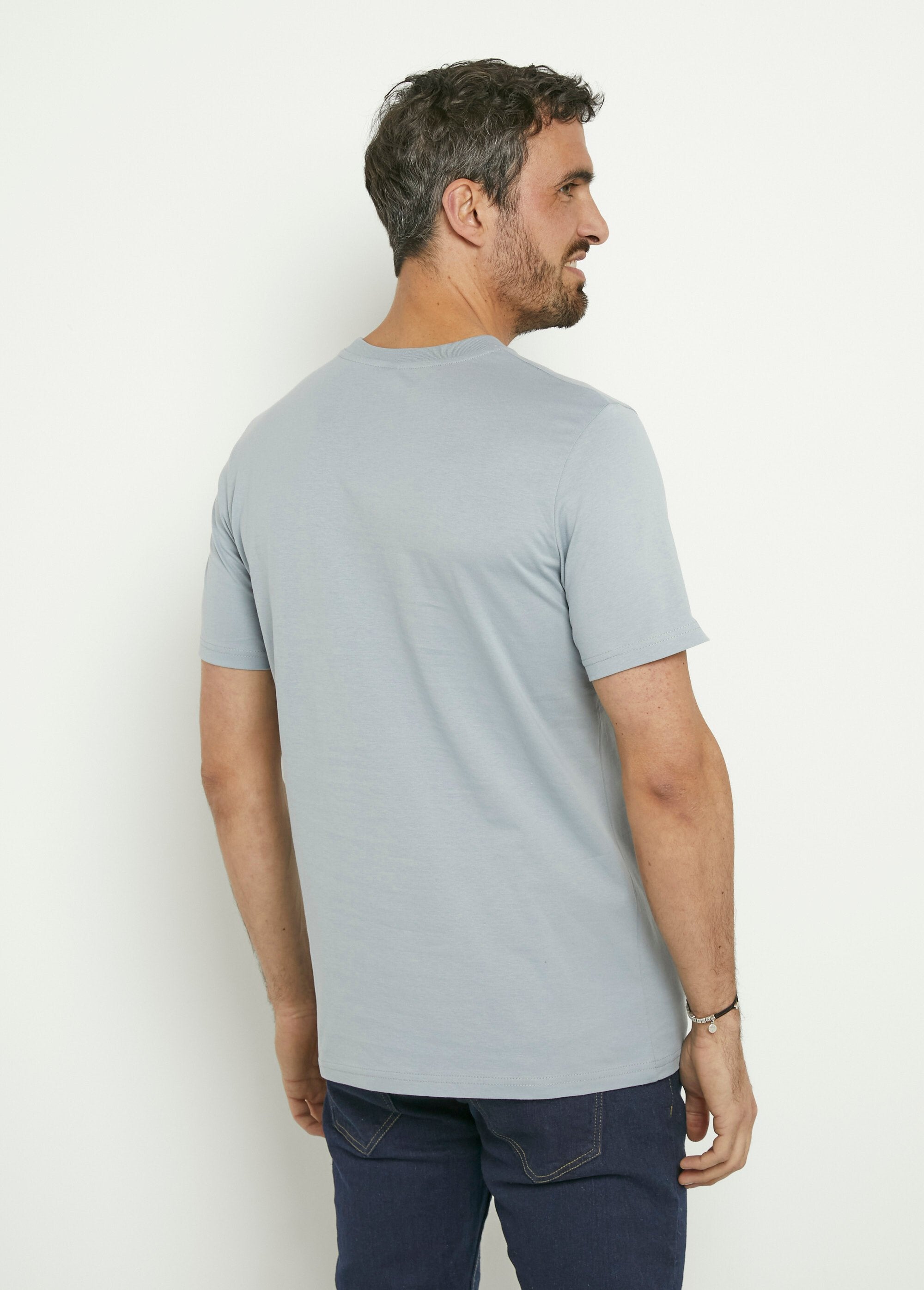 Camiseta_de_algodón_de_manga_corta_con_cuello_redondo_Gris_claro_DO1_slim