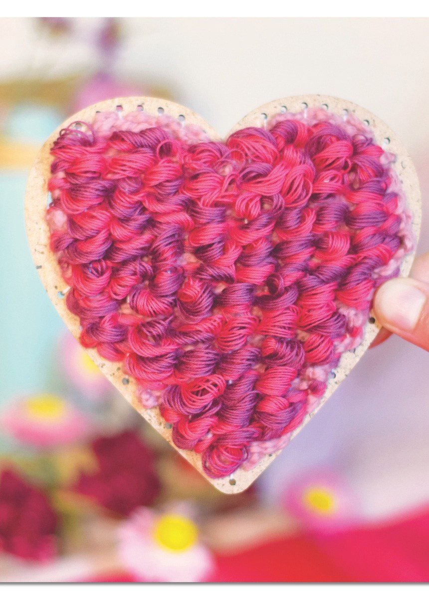 Tejido_a_mano_"Tender_heart_Blanco,_Blanca_DR1_slim