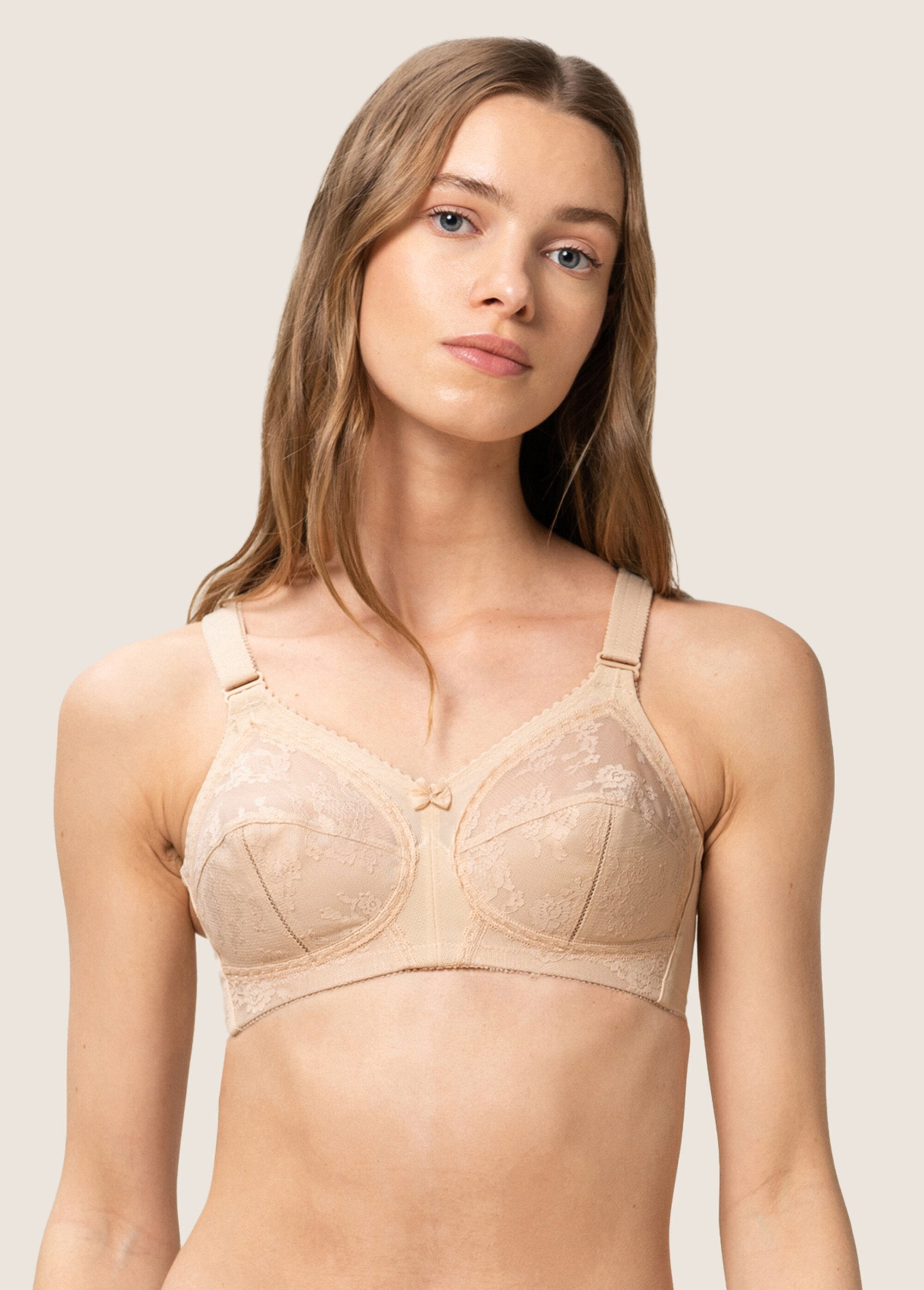 ®_Triumph_-_Sujetador_con_aros_Doreen_Carne_FA1_slim