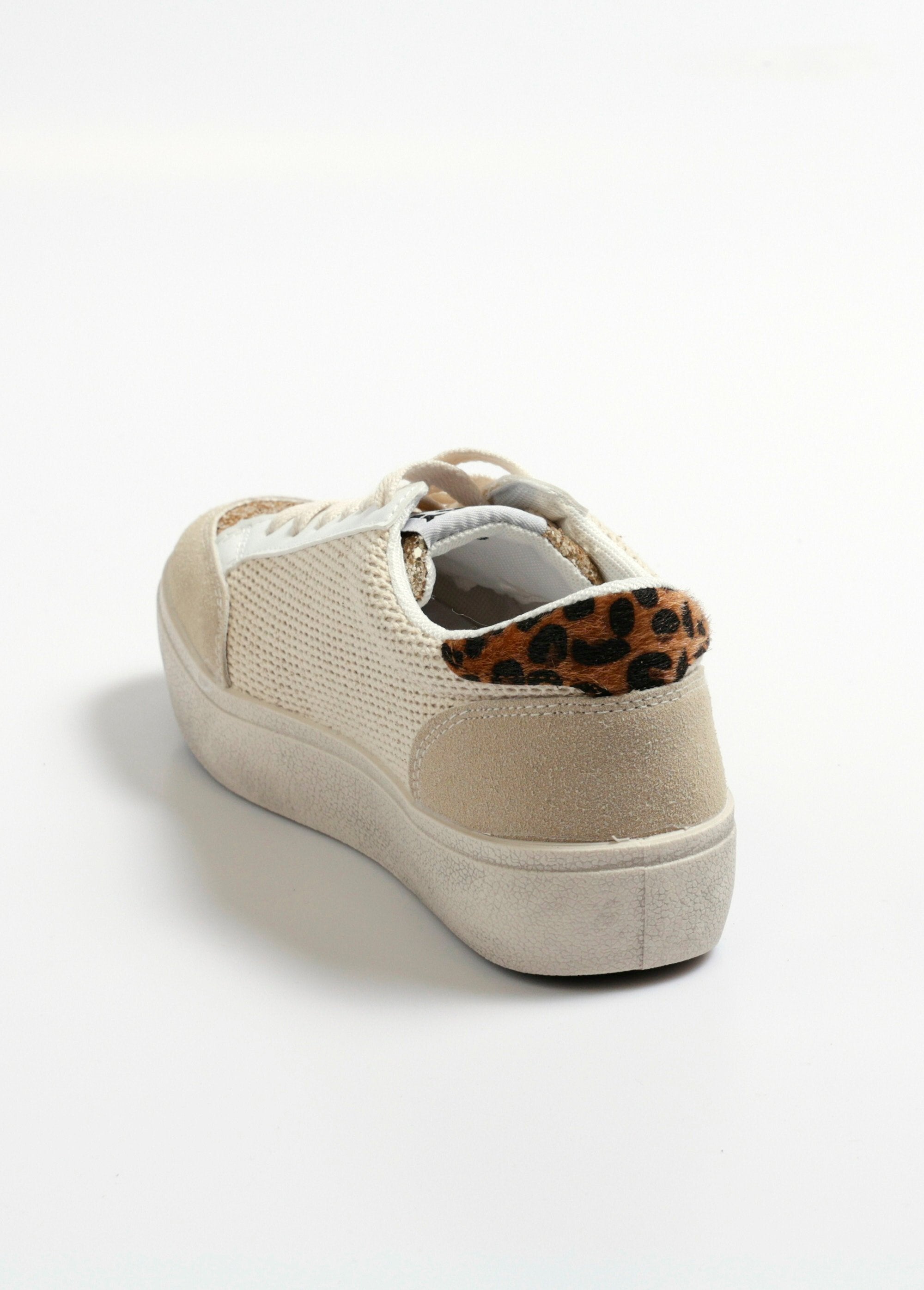 Zapatillas_de_cuña_con_cordones_multimaterial_Beige_DO1_slim