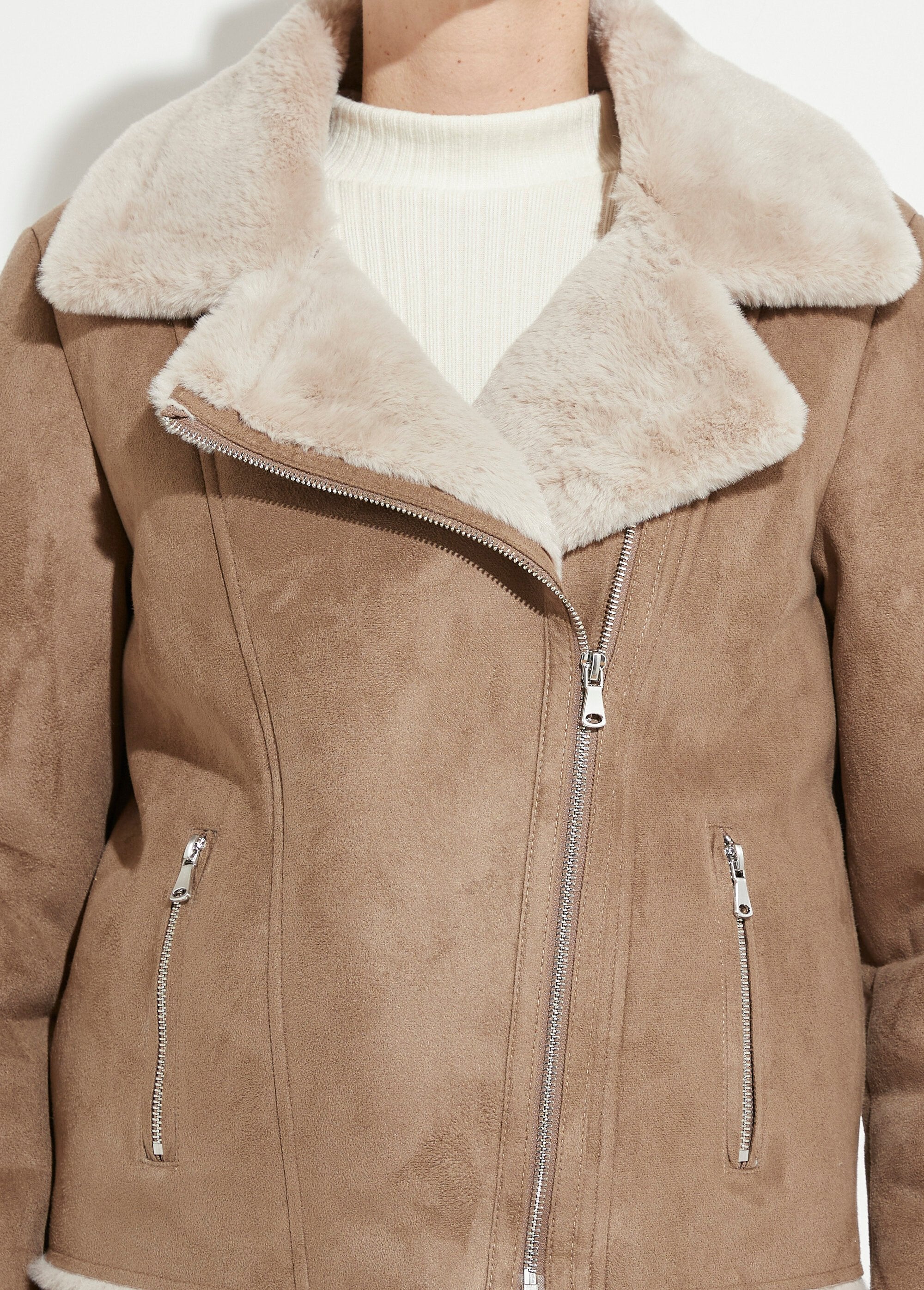 Blouson_zippé_façon_peau_lainée_Taupe_DE1_slim