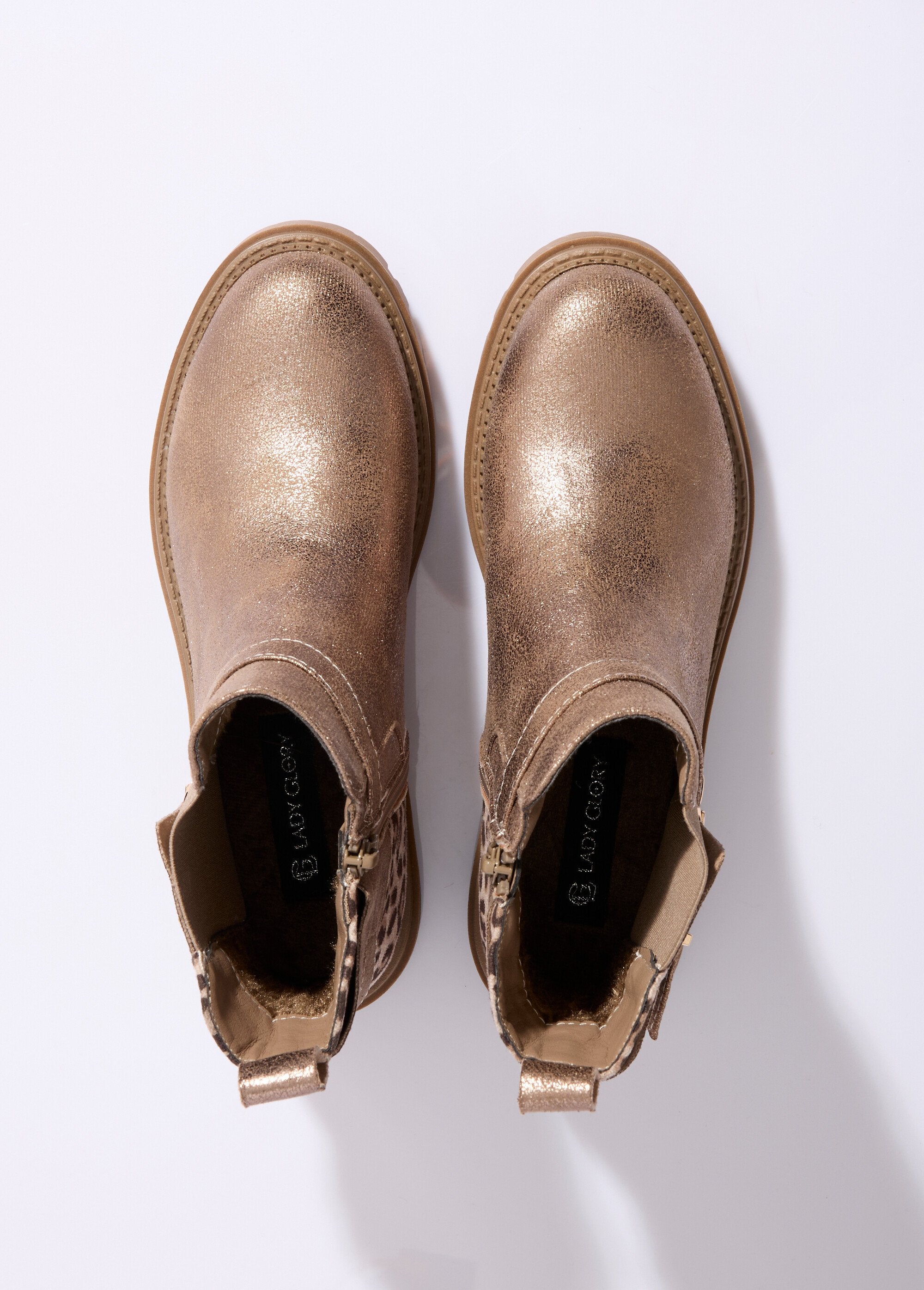 Botines_metalizados_con_detalle_de_leopardo_en_el_talón_Topo_y_leopardo_OV1_slim