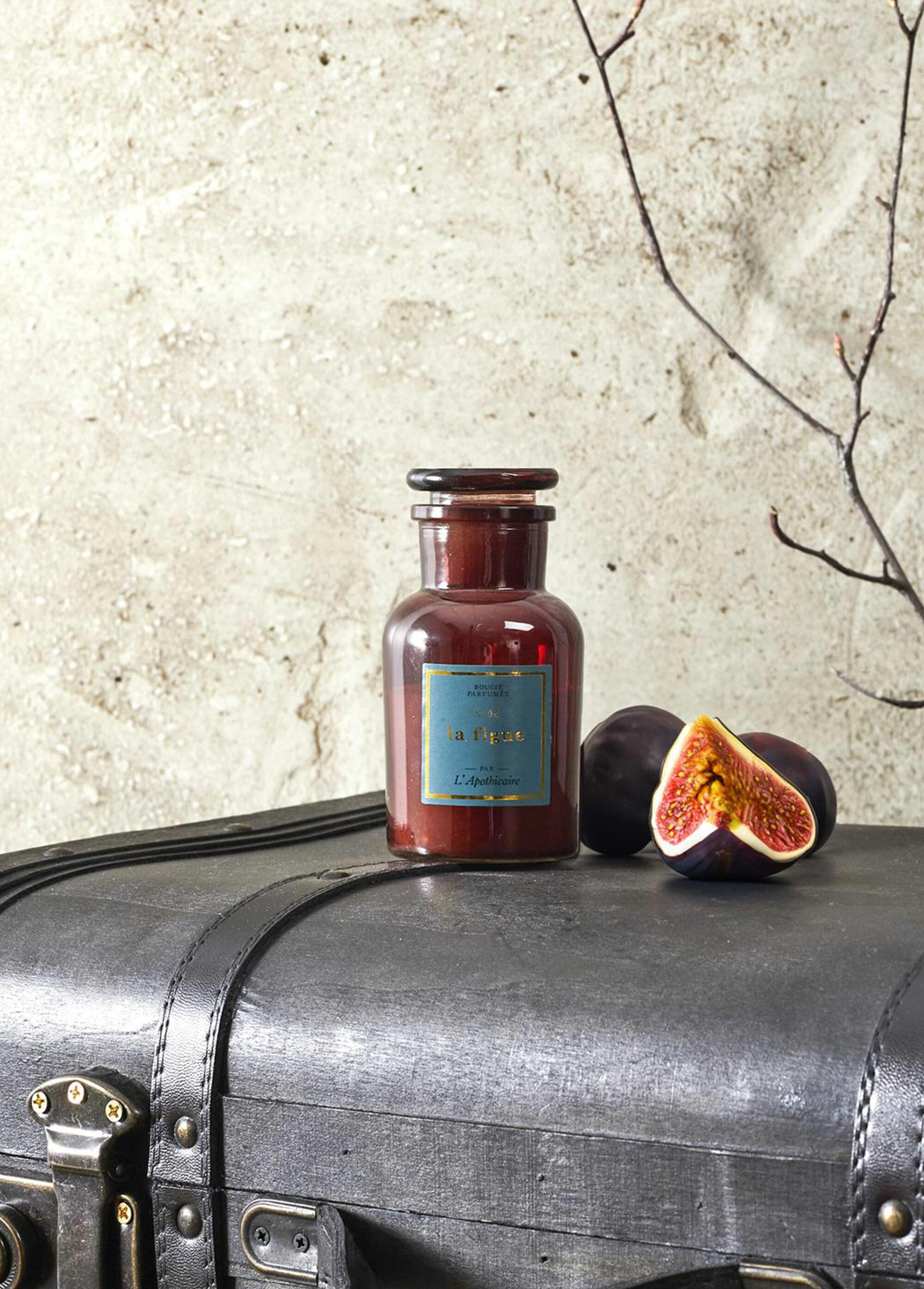 Vela_perfumada_retro_en_cristal_tintado,_11_cm._Higo_SF1_slim