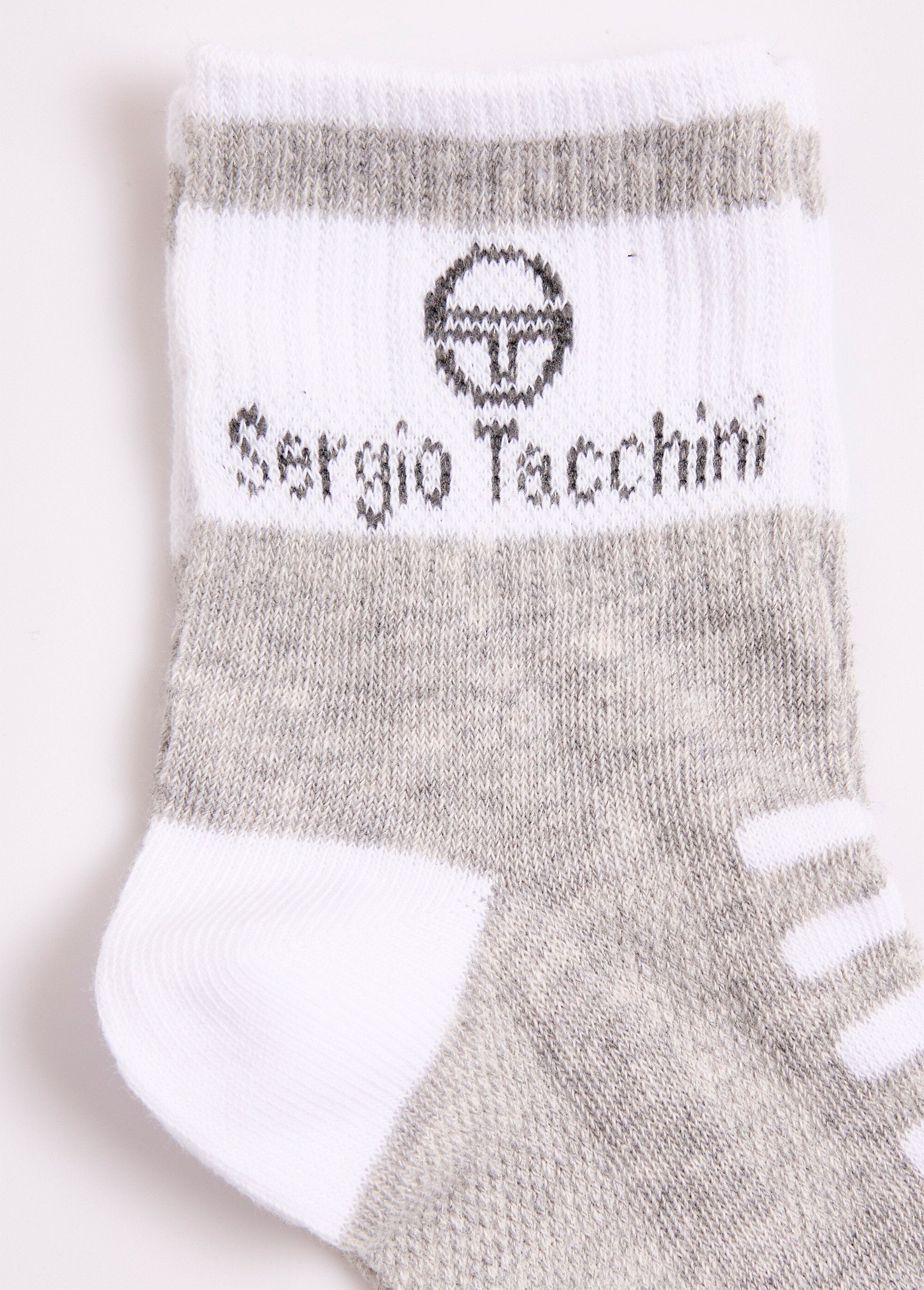 Chaussettes_côtelées_contrastées_Assortis_gris_DE3_slim