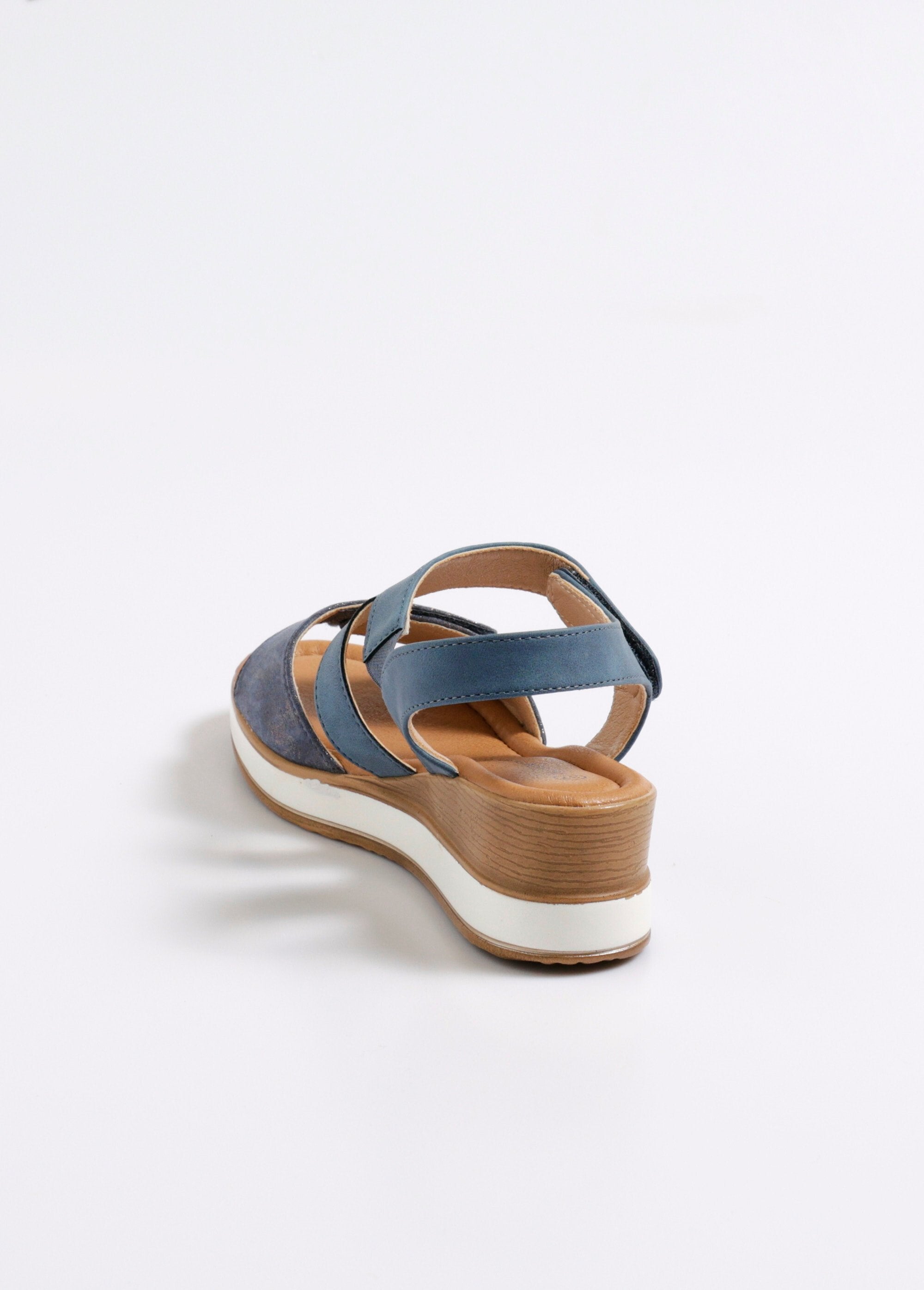 Sandalias_de_cuña_con_tiras_de_velcro_Marina_DO1_slim