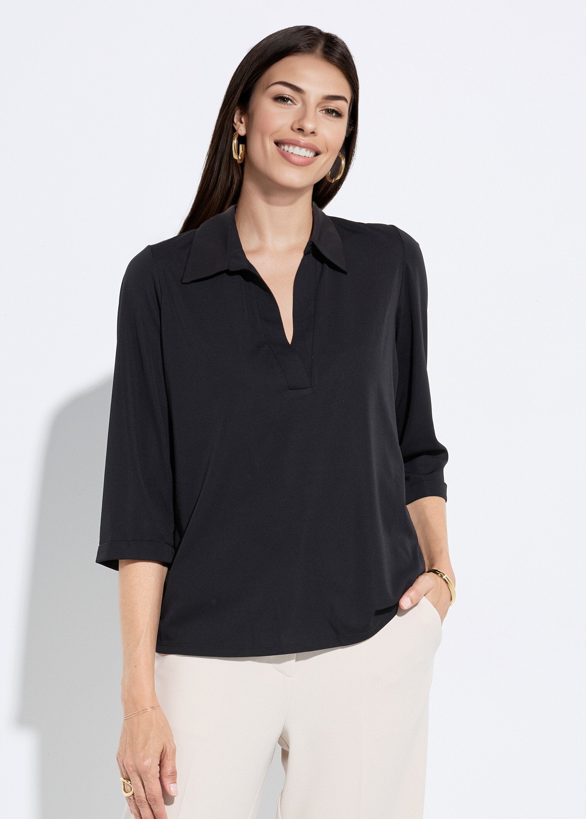 Blusa_fluida_y_sencilla_con_cuello_sastre_Negro_liso_FA1_slim