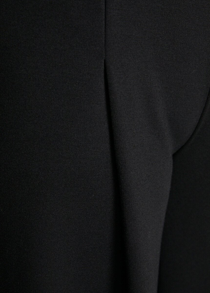 Pantalón_culotte_Milano_de_malla_con_cintura_semielástica_Negro_DE1_slim