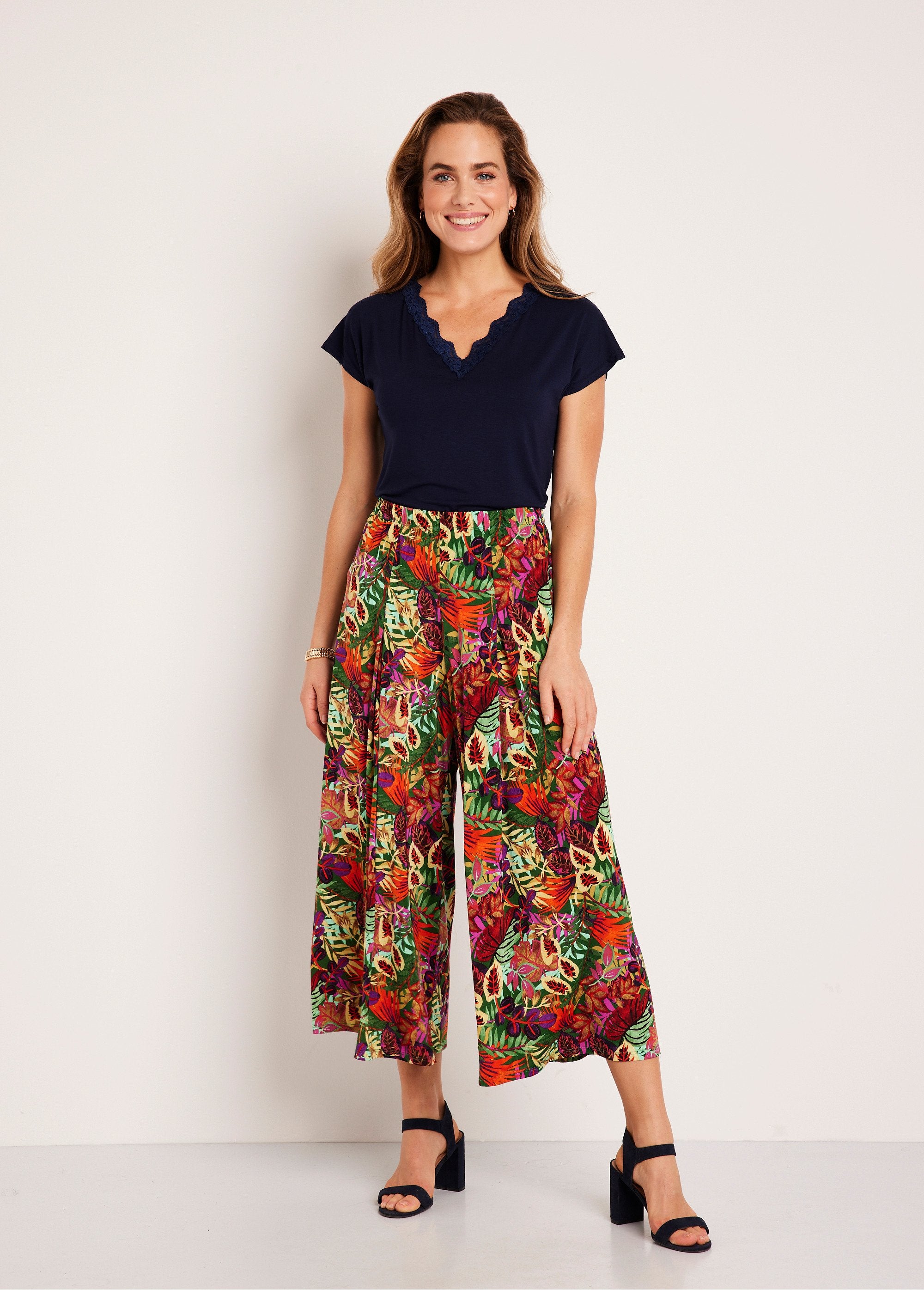 Culottes_holgados_con_cintura_elástica_Multicolor_SF1_slim