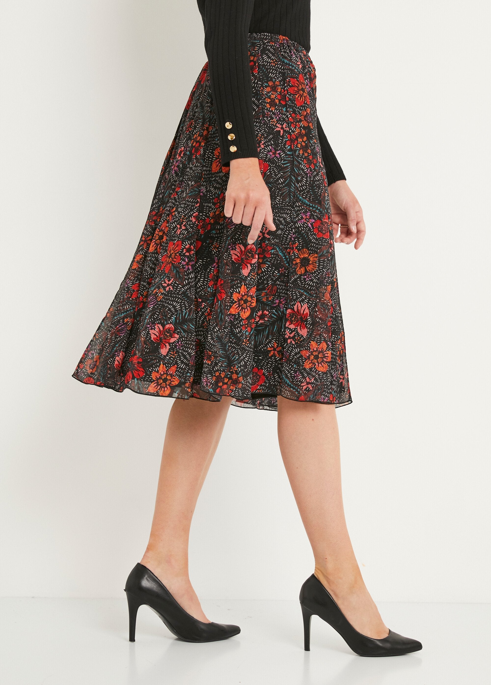 Falda_larga_acampanada_de_gasa_floral_Noir_et_rouge_DR1_slim