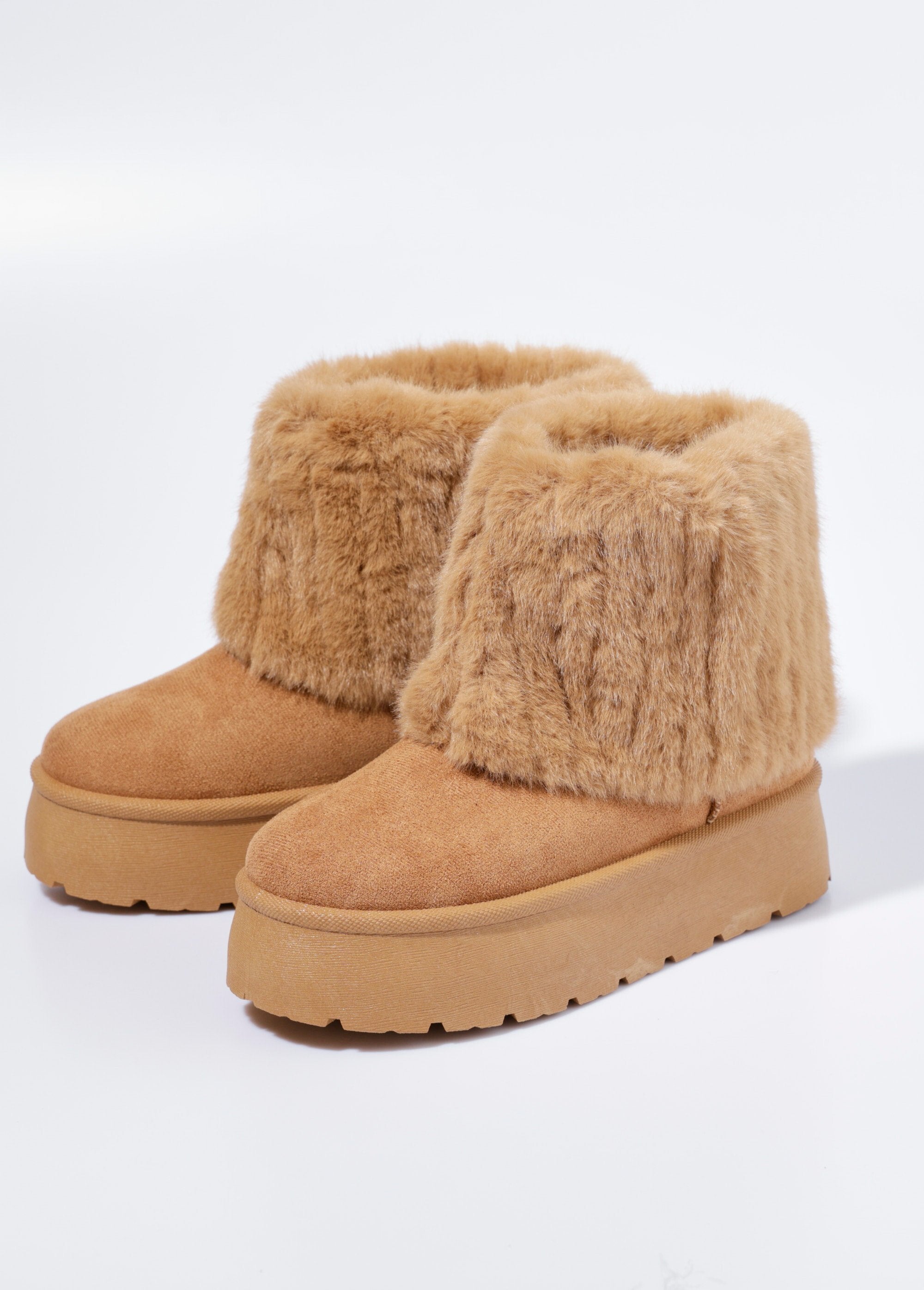 Botas_de_cuña_de_piel_sintética_camello_DE1_slim