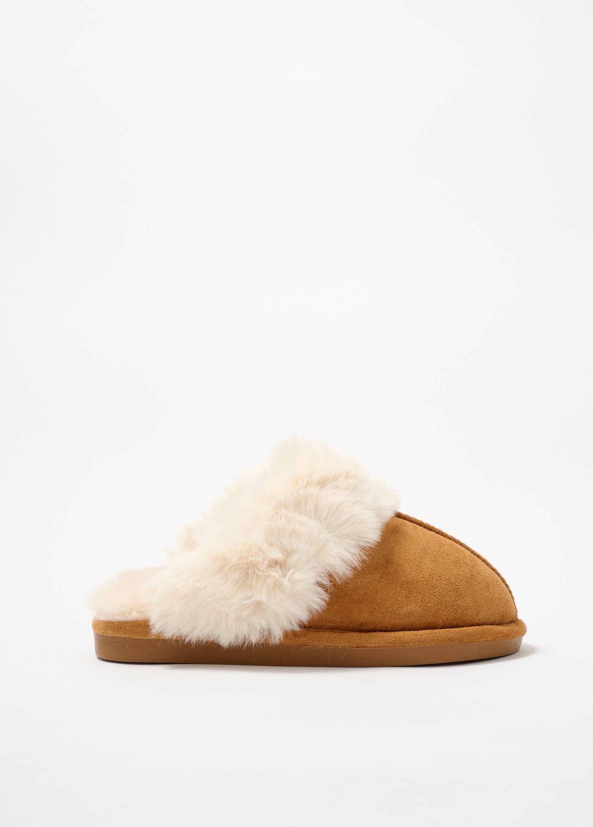 Zapatillas_tipo_mulas_camello_DR1_slim
