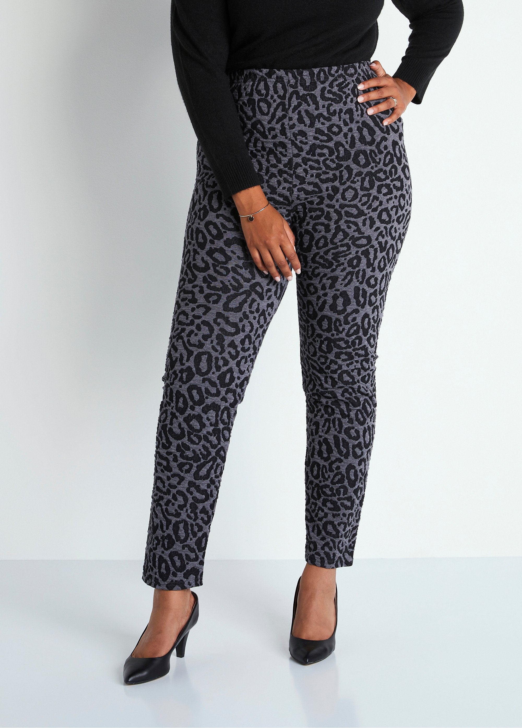 Leggings_de_punto_jacquard_con_cintura_elástica_Gris_leopardo_FA1_curvy