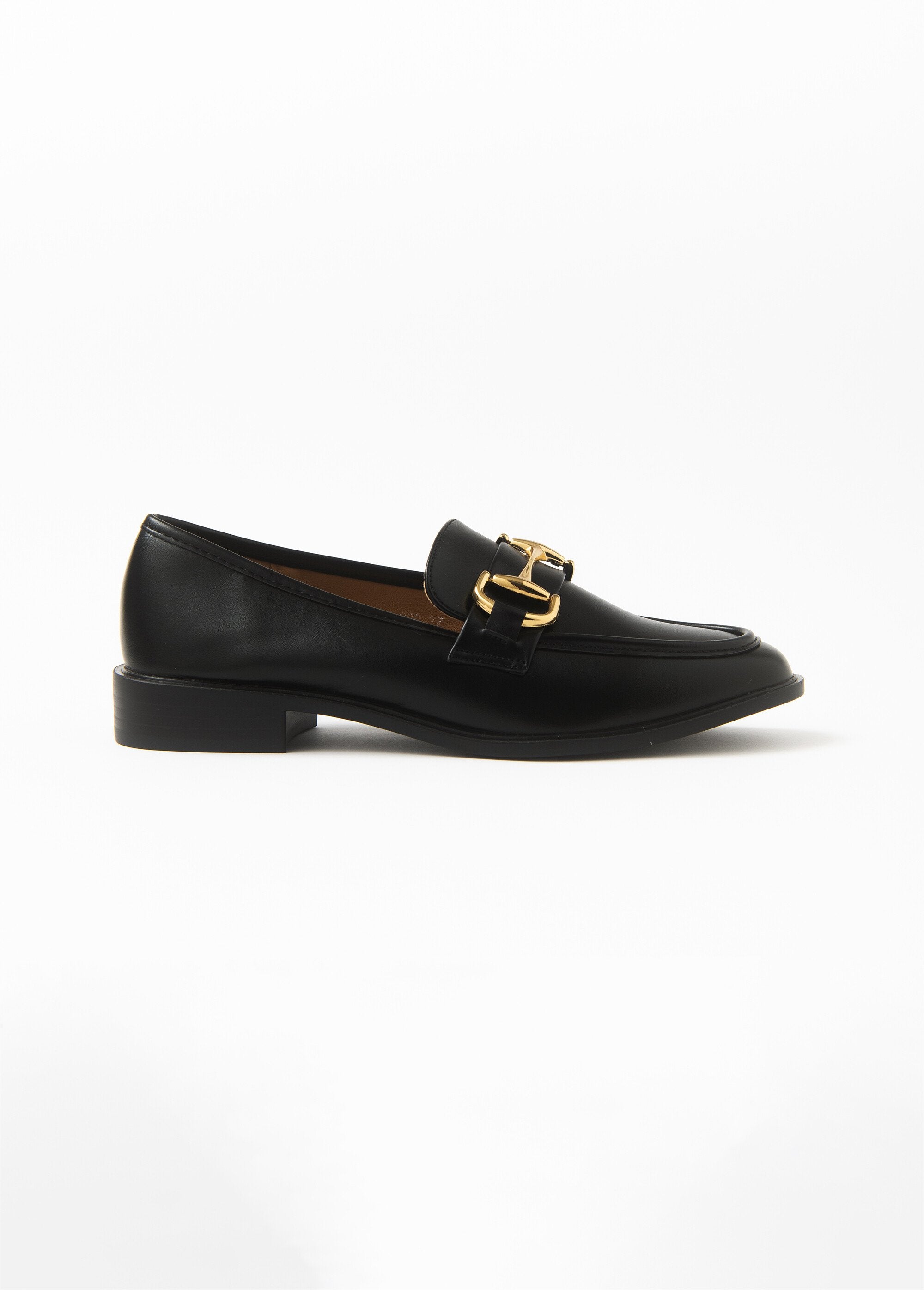 Elegantes_mocasines_de_mujer_con_hebillas_doradas_Noir_DR1_slim