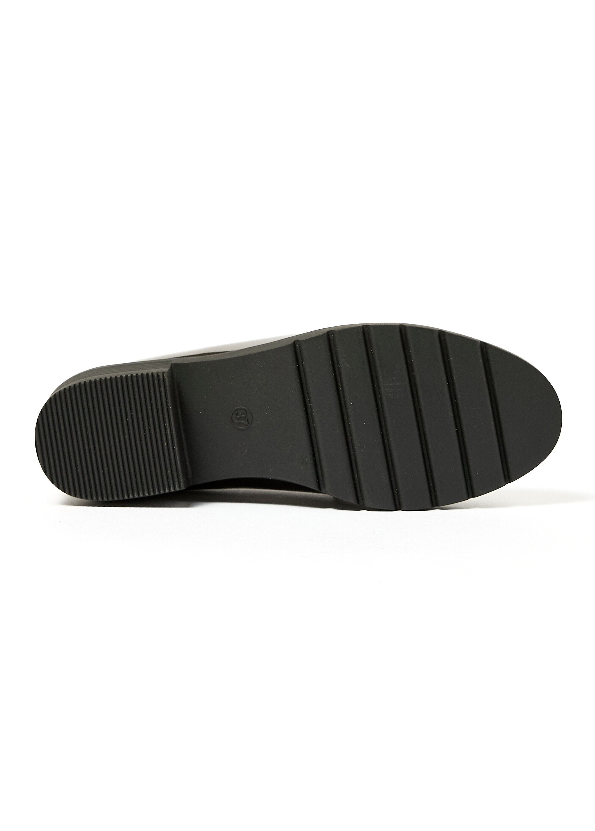 Mocassins_vernis_avec_mors_métal_Gris_UN1_slim