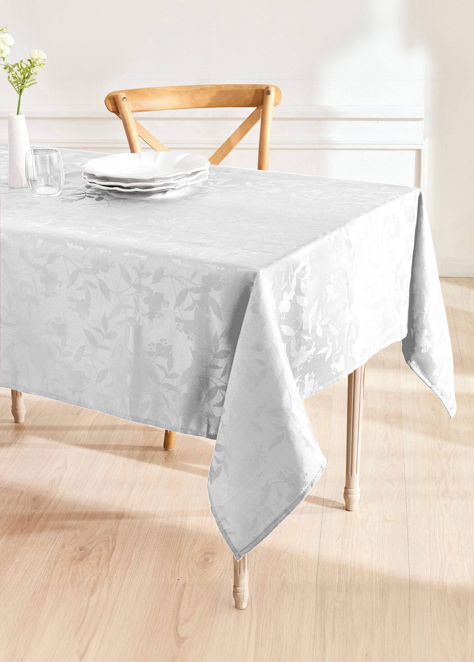 Mantel_de_jacquard_damasco_de_origen_vegetal_Calitex_Blanco,_Blanca_FA1_slim
