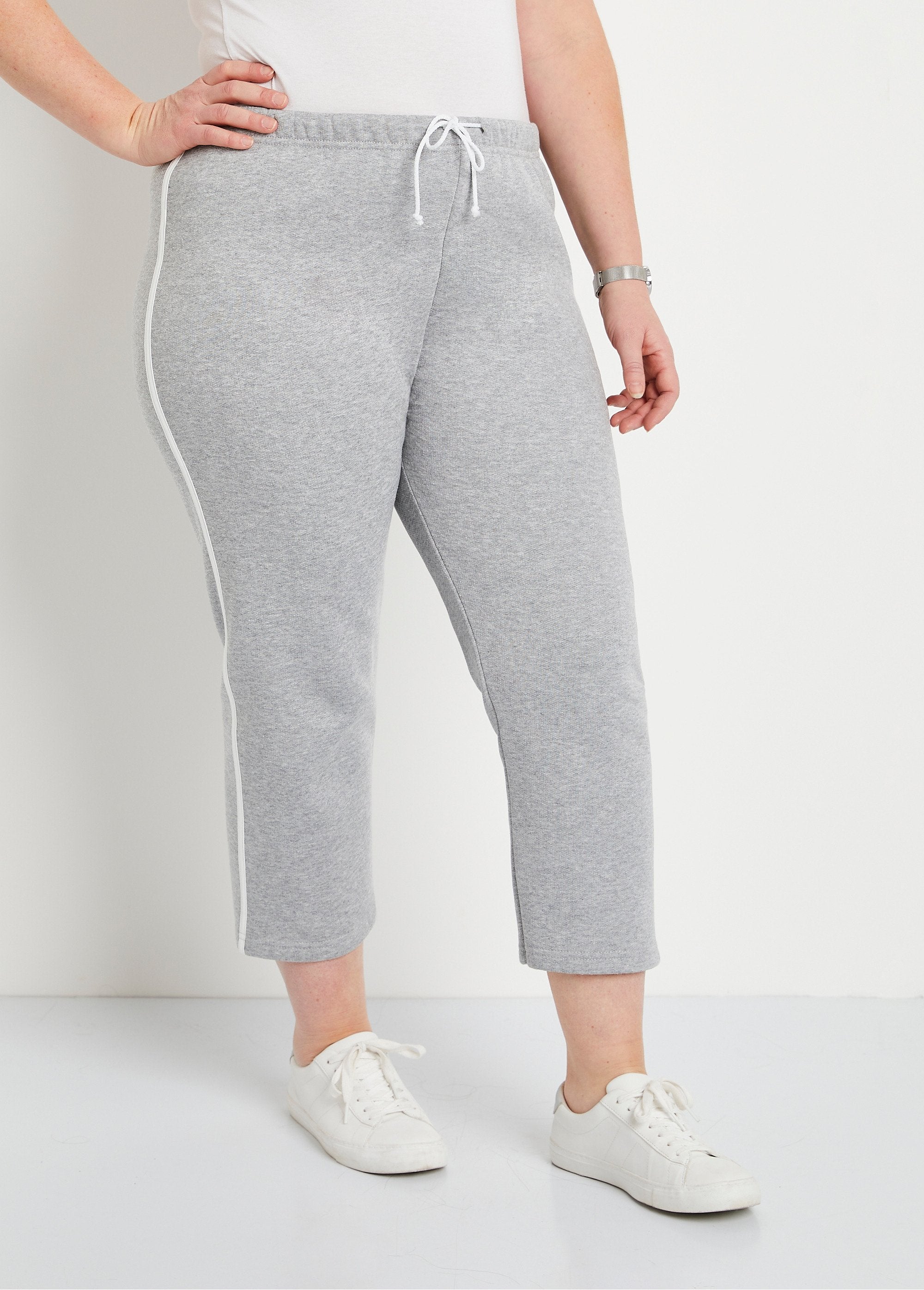 Pantalones_cortos_de_estar_por_casa_con_rayas_laterales_Gris_jaspeado_FA1_curvy