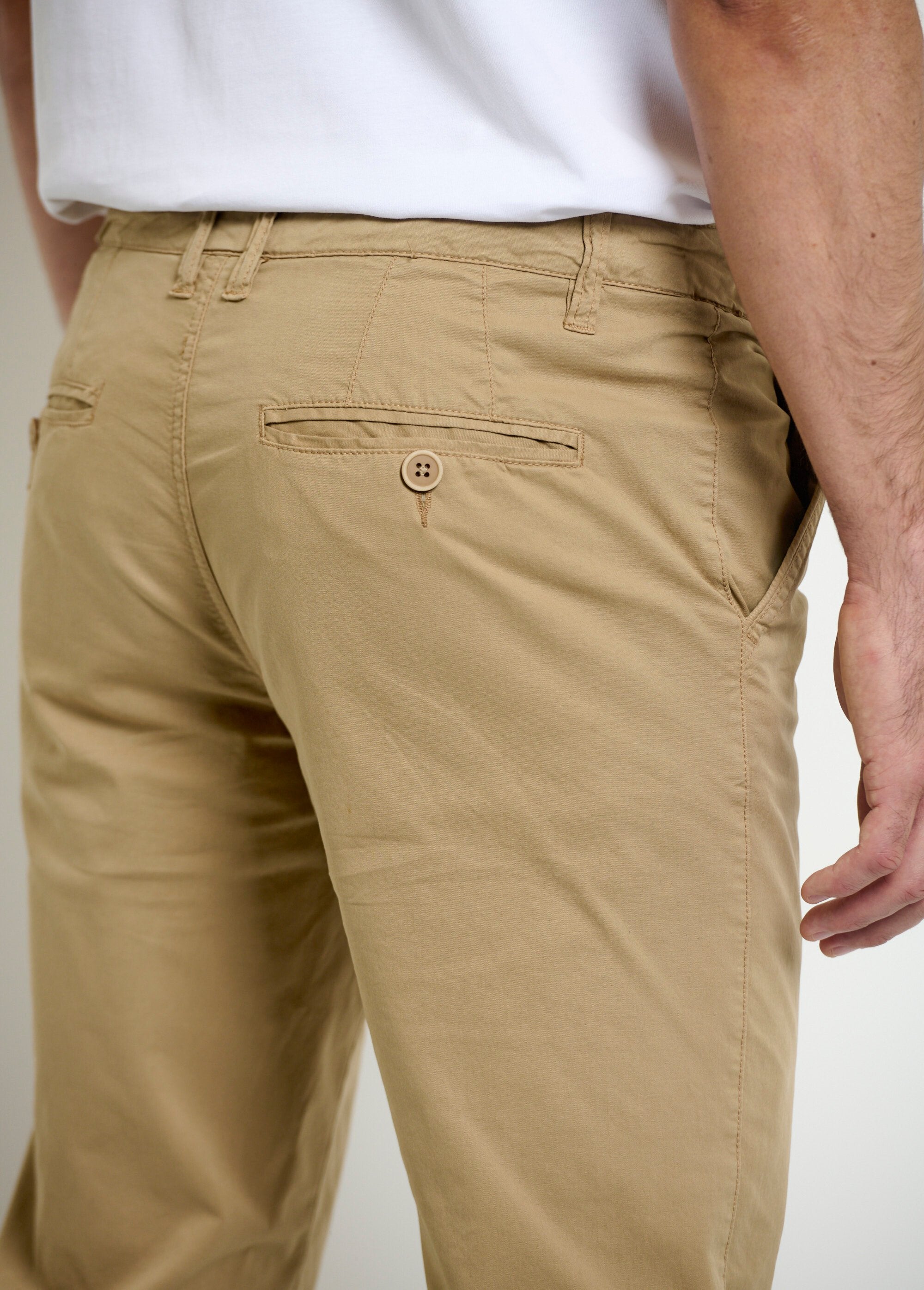 pantalones_chinos_de_hombre_Beige_DE1_slim