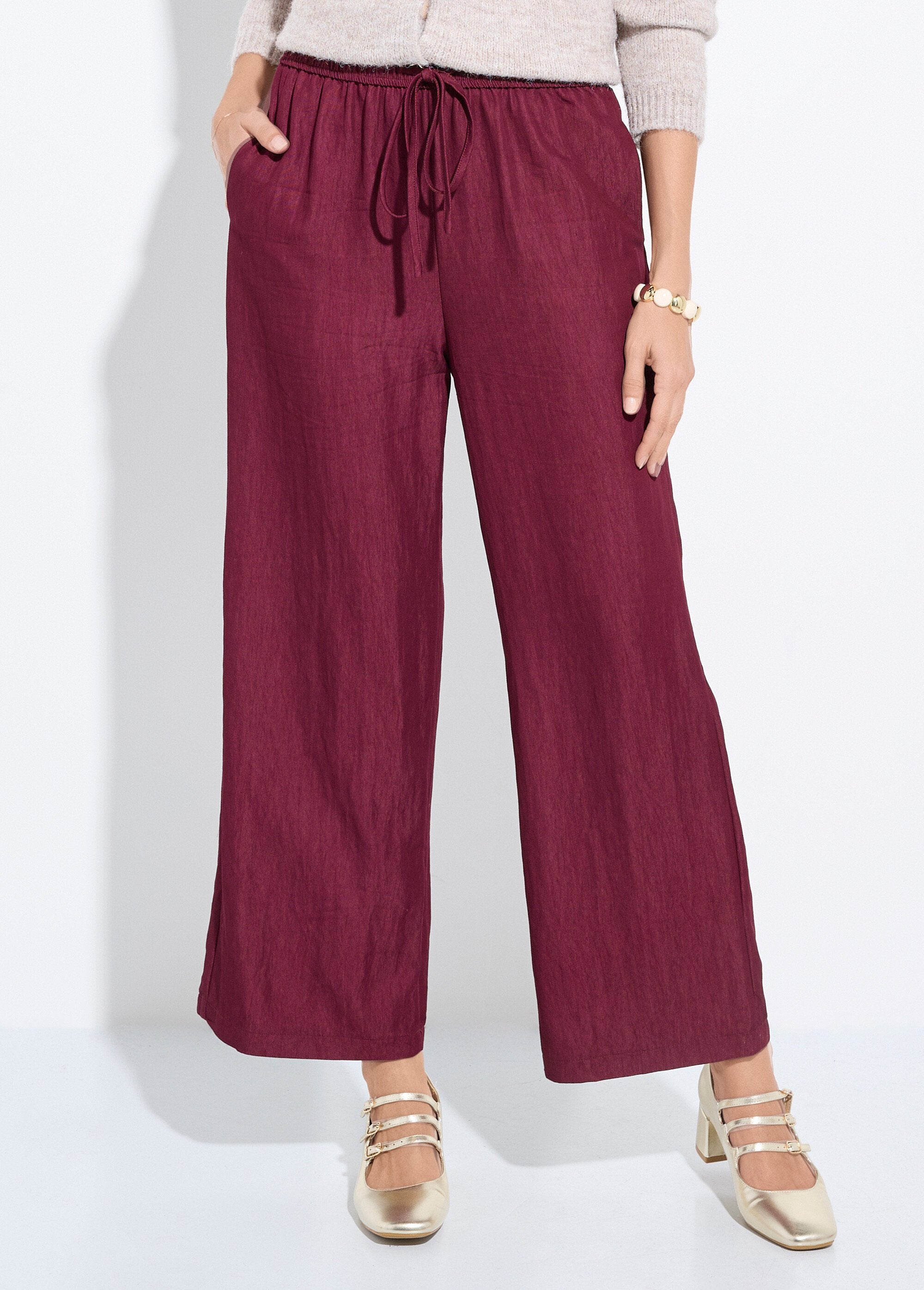 Pantalones_fluidos_elásticos_de_sarga_lisa_Burdeos_FA1_slim