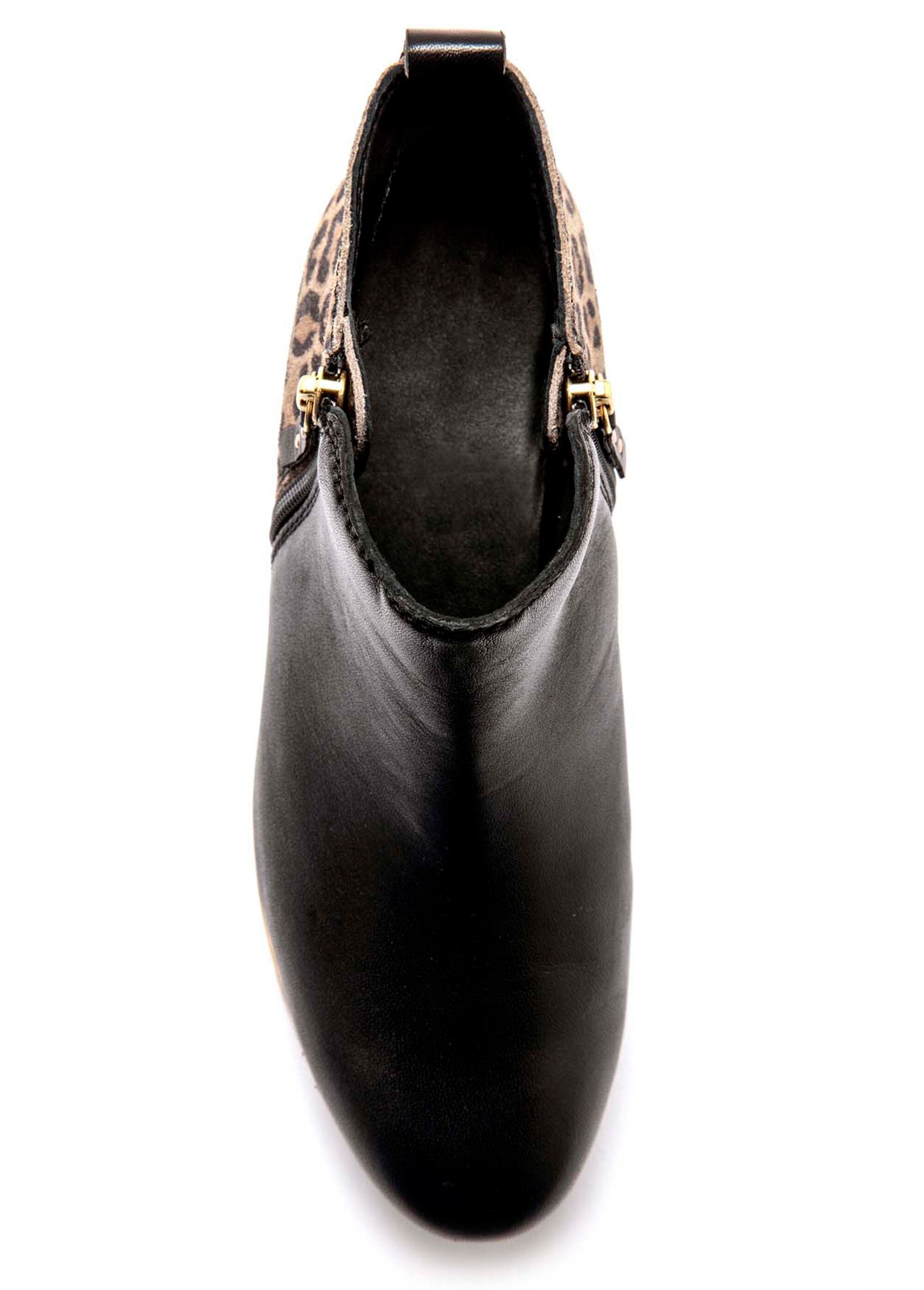 Botas_de_piel_de_dos_materiales_Estampado_de_leopardo_OV1_slim