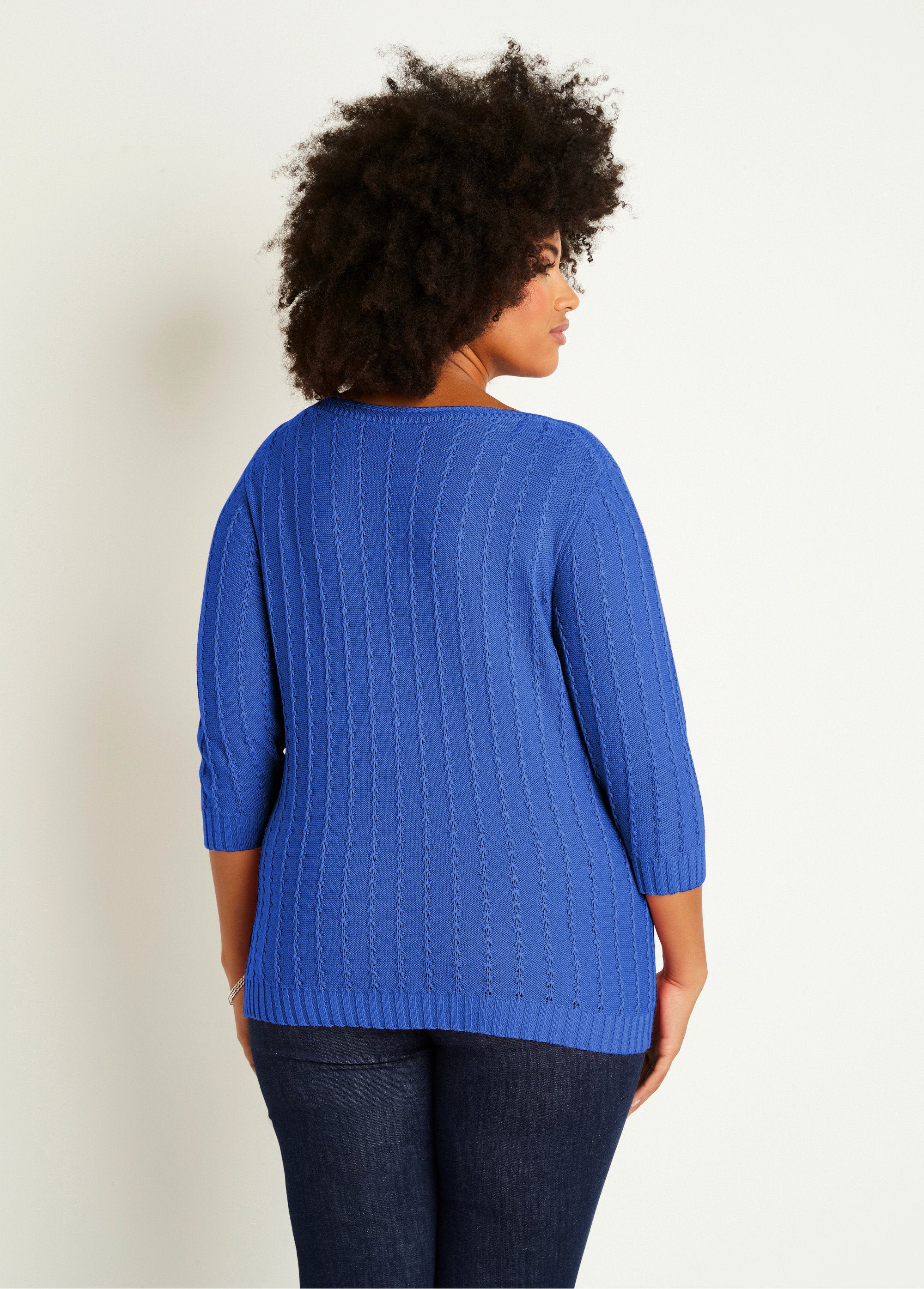 Jersey_cuello_barco_y_manga_3/4_Azul_DO1_curvy