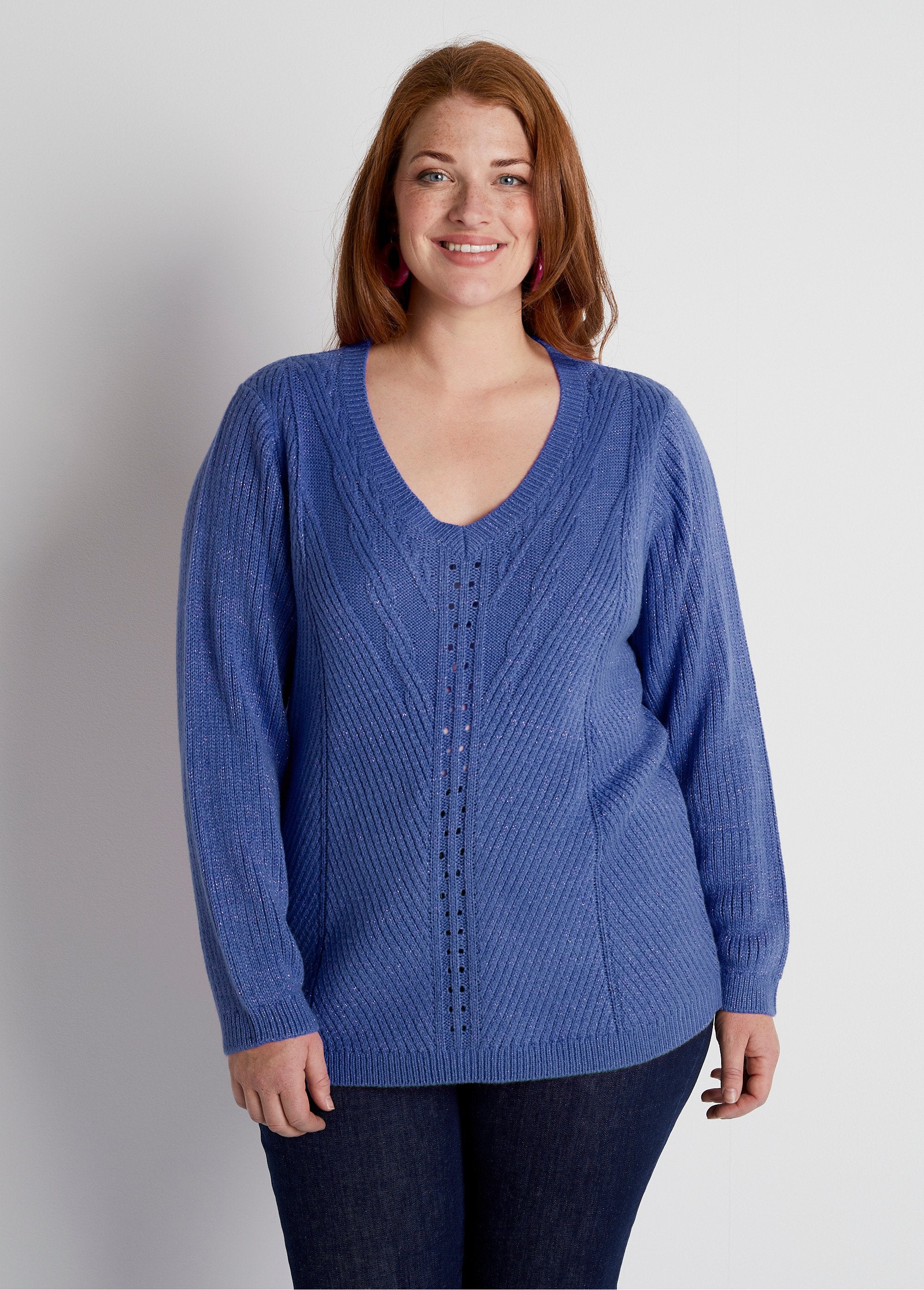 Jersey_punto_fantasía_liso_cuello_pico_Azul_FA1_curvy