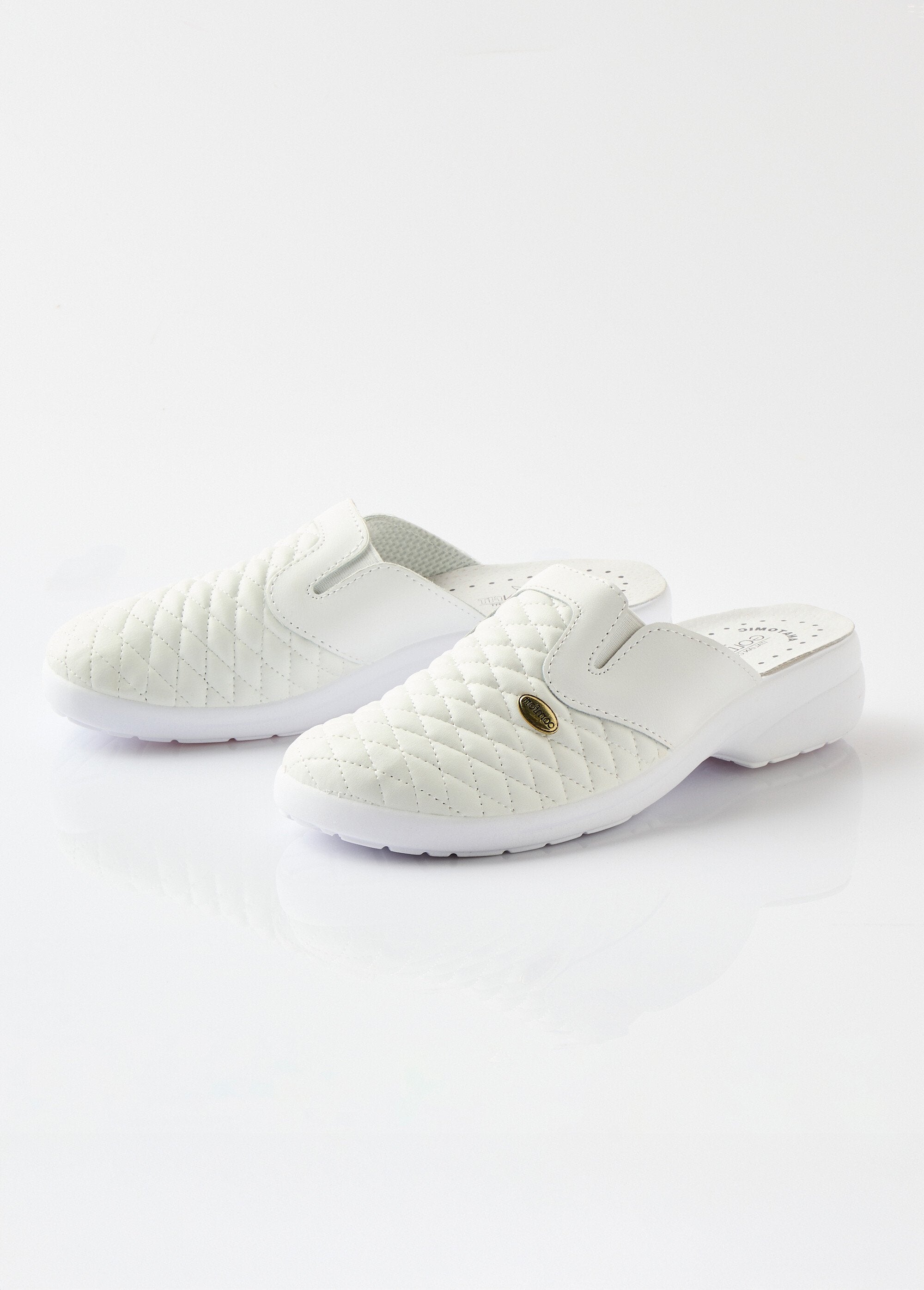 Zuecos_mixtos_de_ancho_ancho_Blanco,_Blanca_DE1_slim