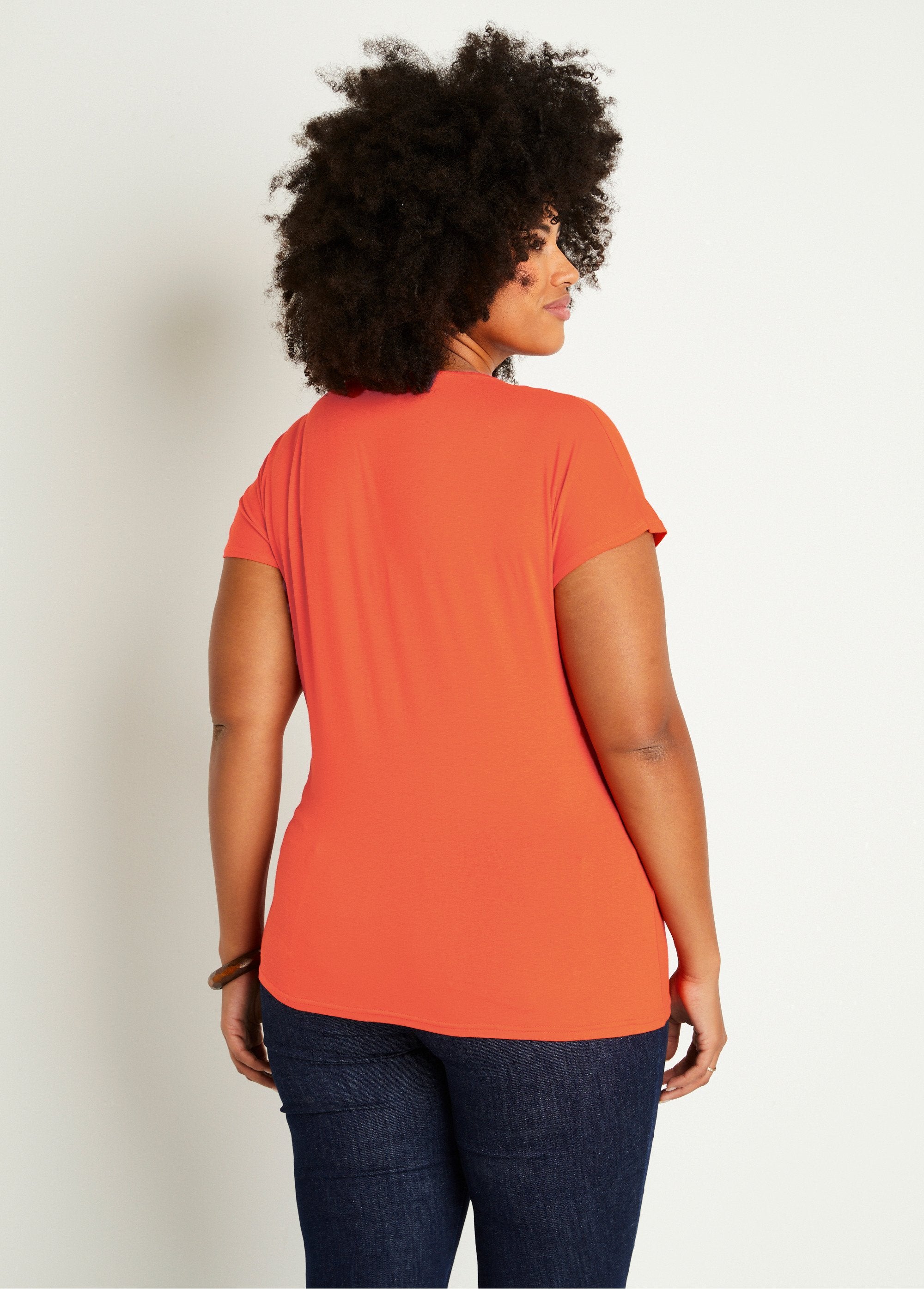 Camiseta_corta_de_encaje_elástico_naranja_DO1_curvy