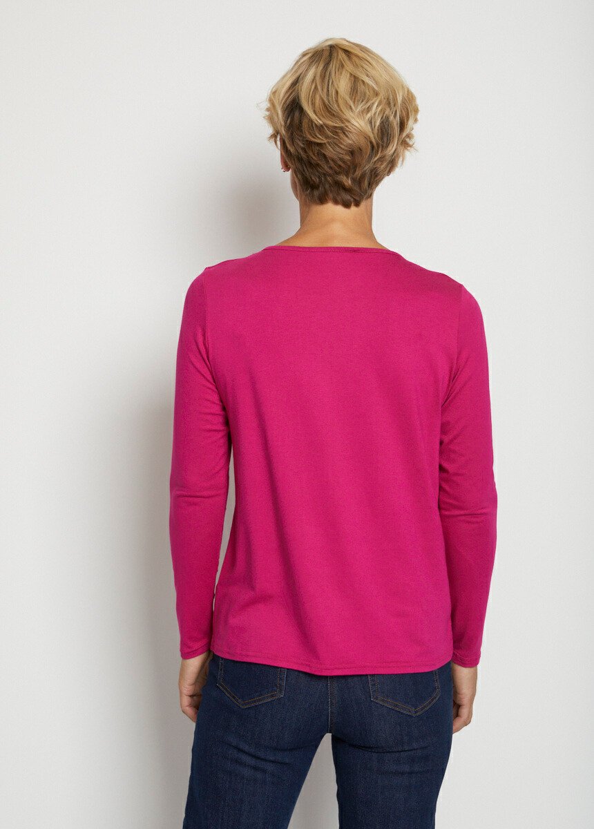 Camiseta_corta_de_encaje_con_cuello_en_V_y_manga_larga_Fucsia_DO1_slim